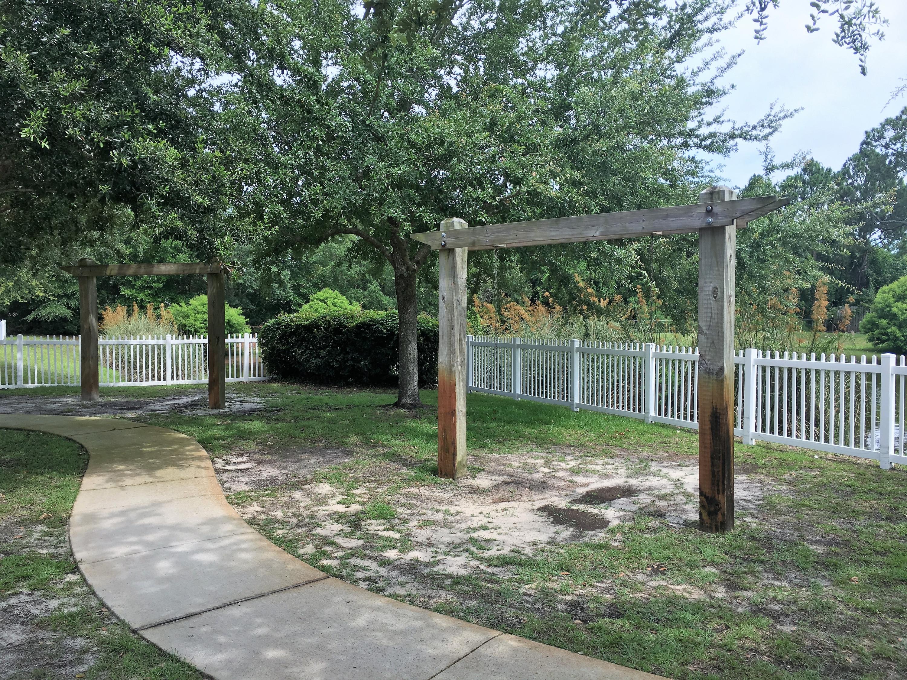 SUMMERWOOD - Residential