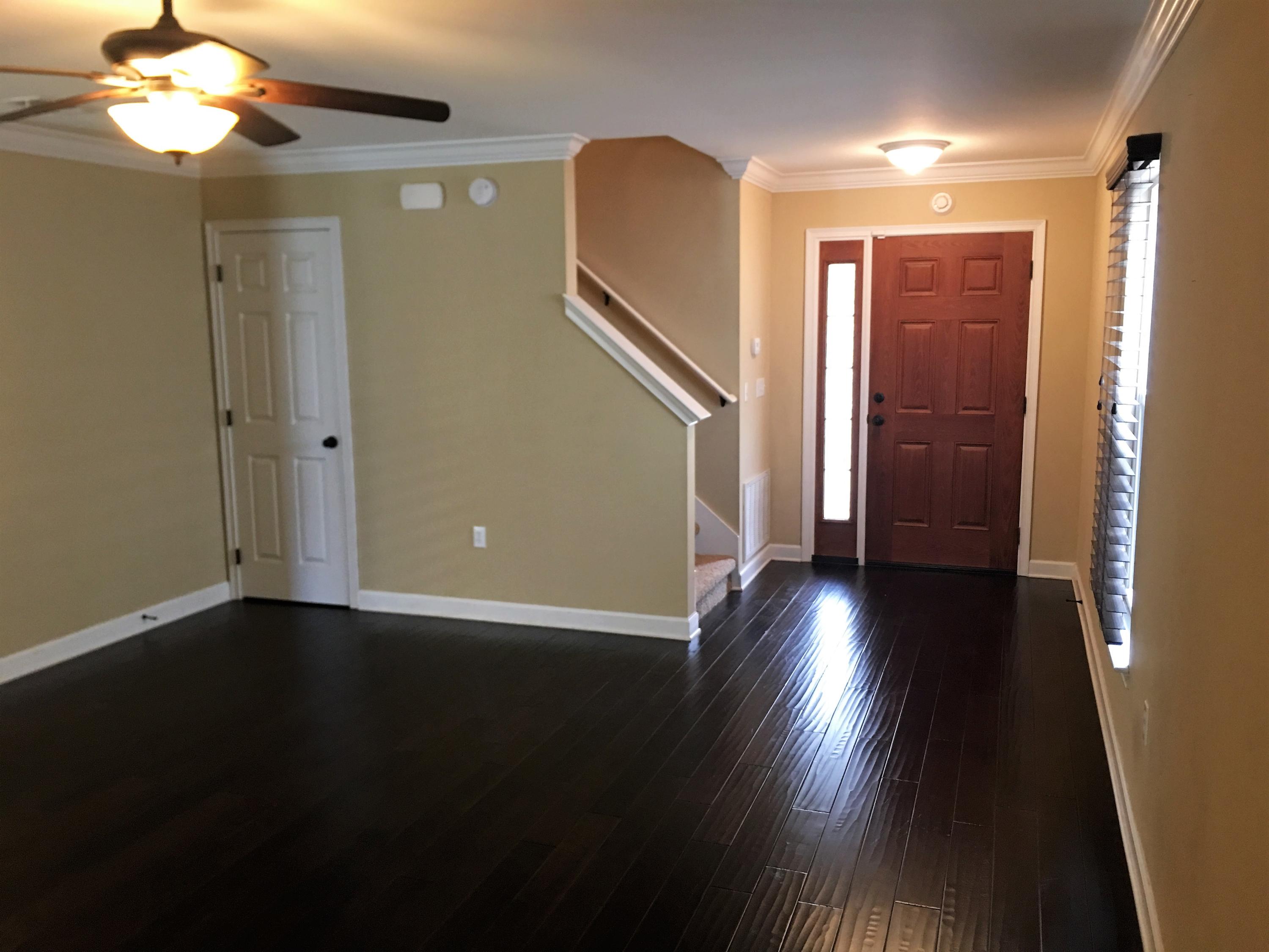 SUMMERWOOD - Residential