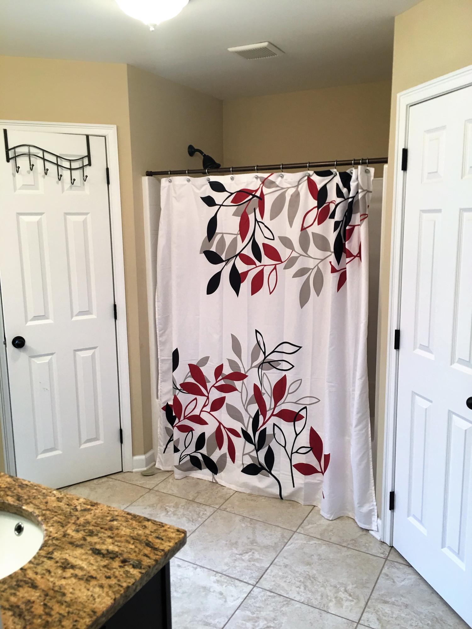 SUMMERWOOD - Residential