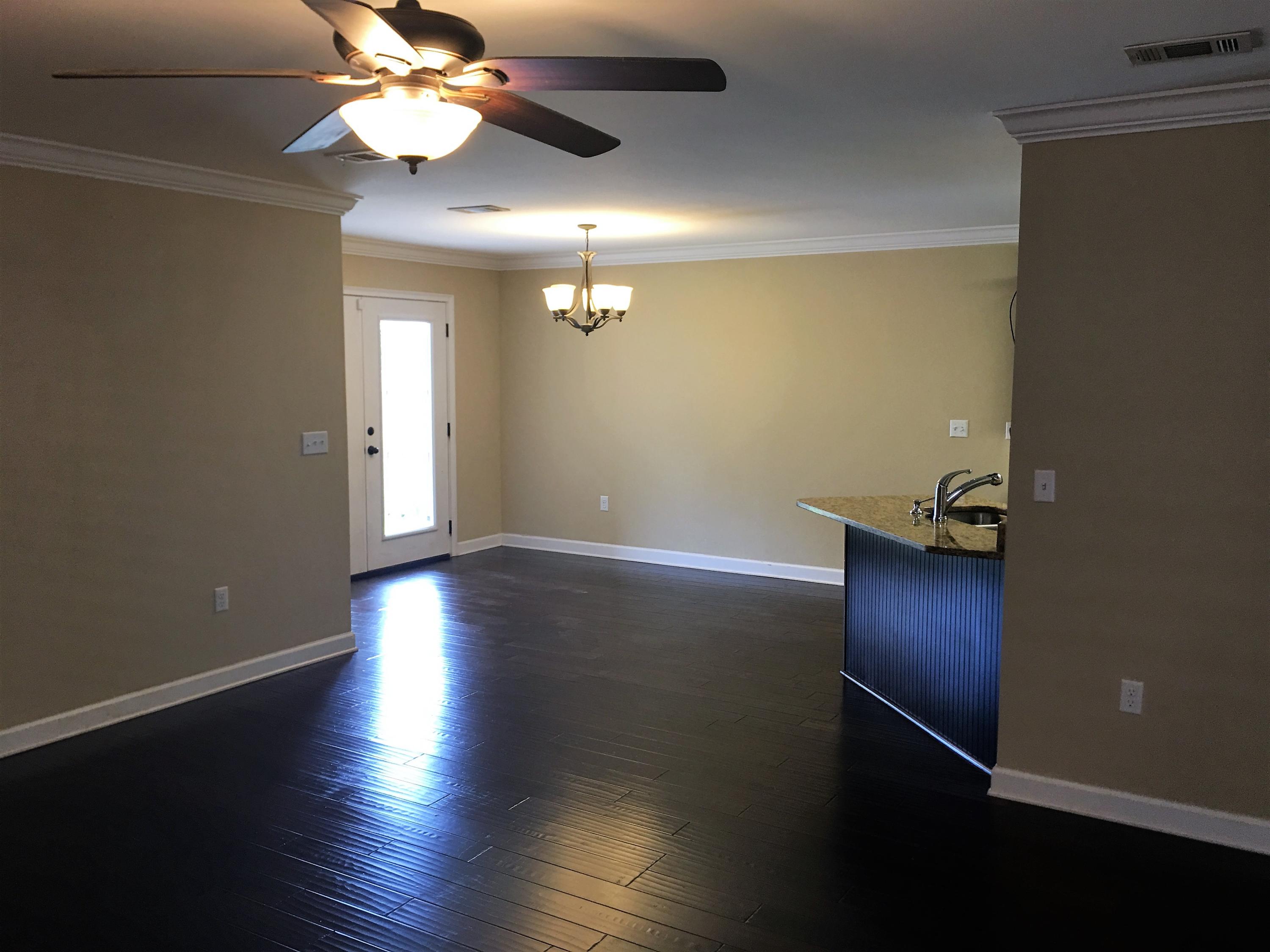 SUMMERWOOD - Residential