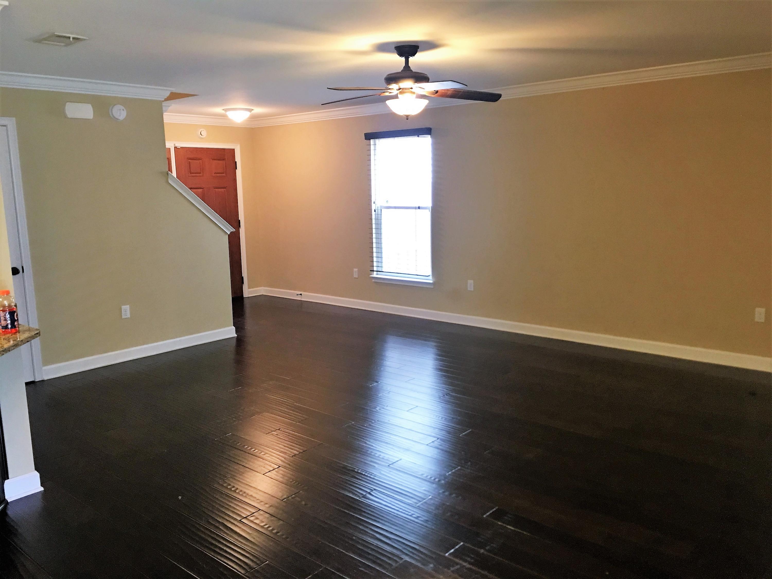 SUMMERWOOD - Residential