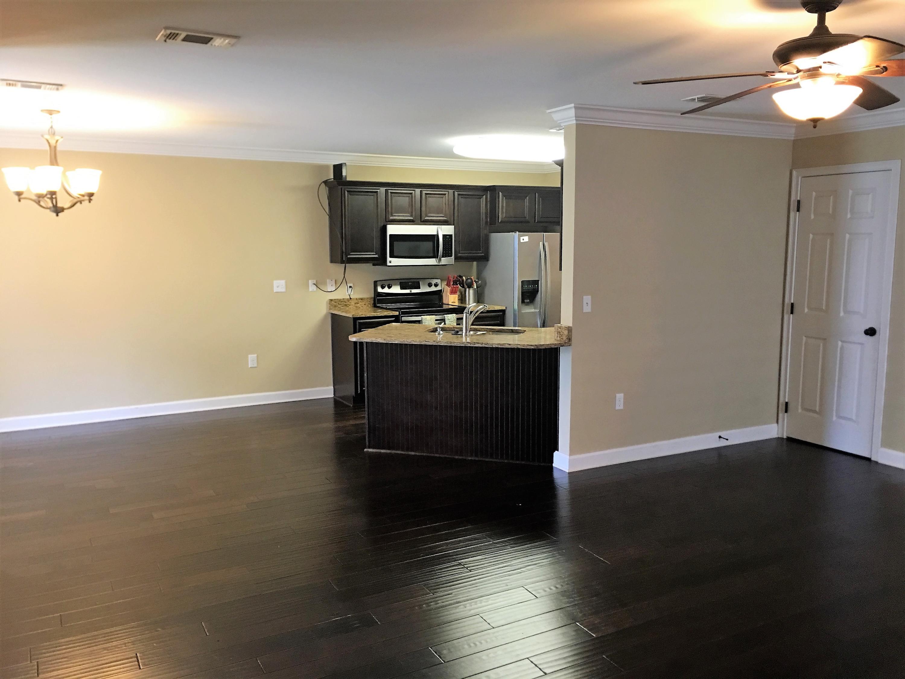 SUMMERWOOD - Residential