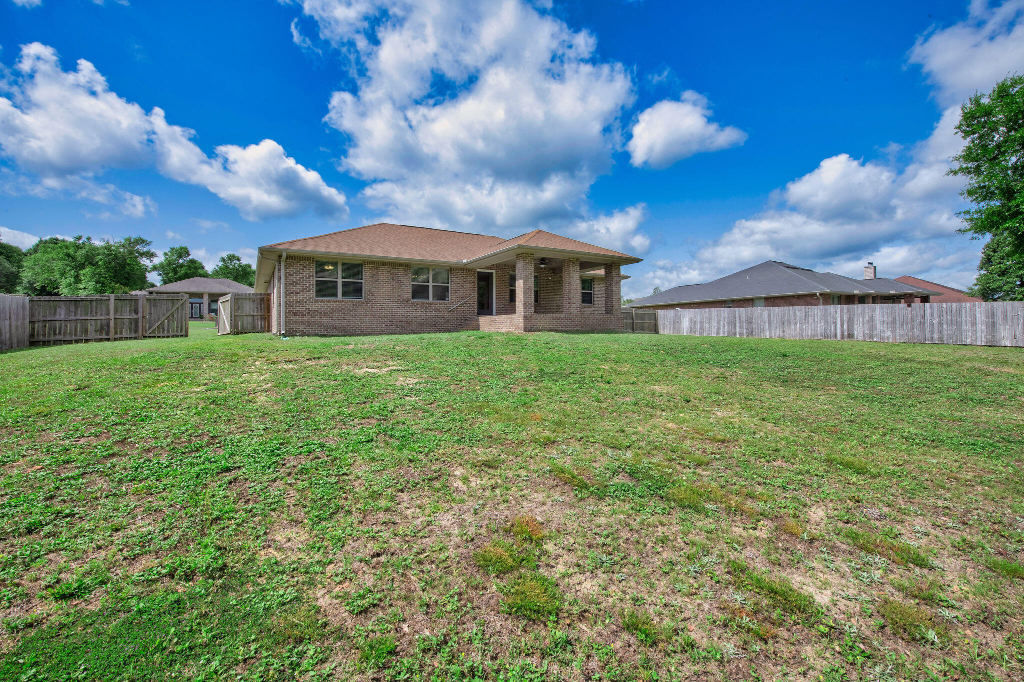 SILVER CREEK ESTATES - Residential