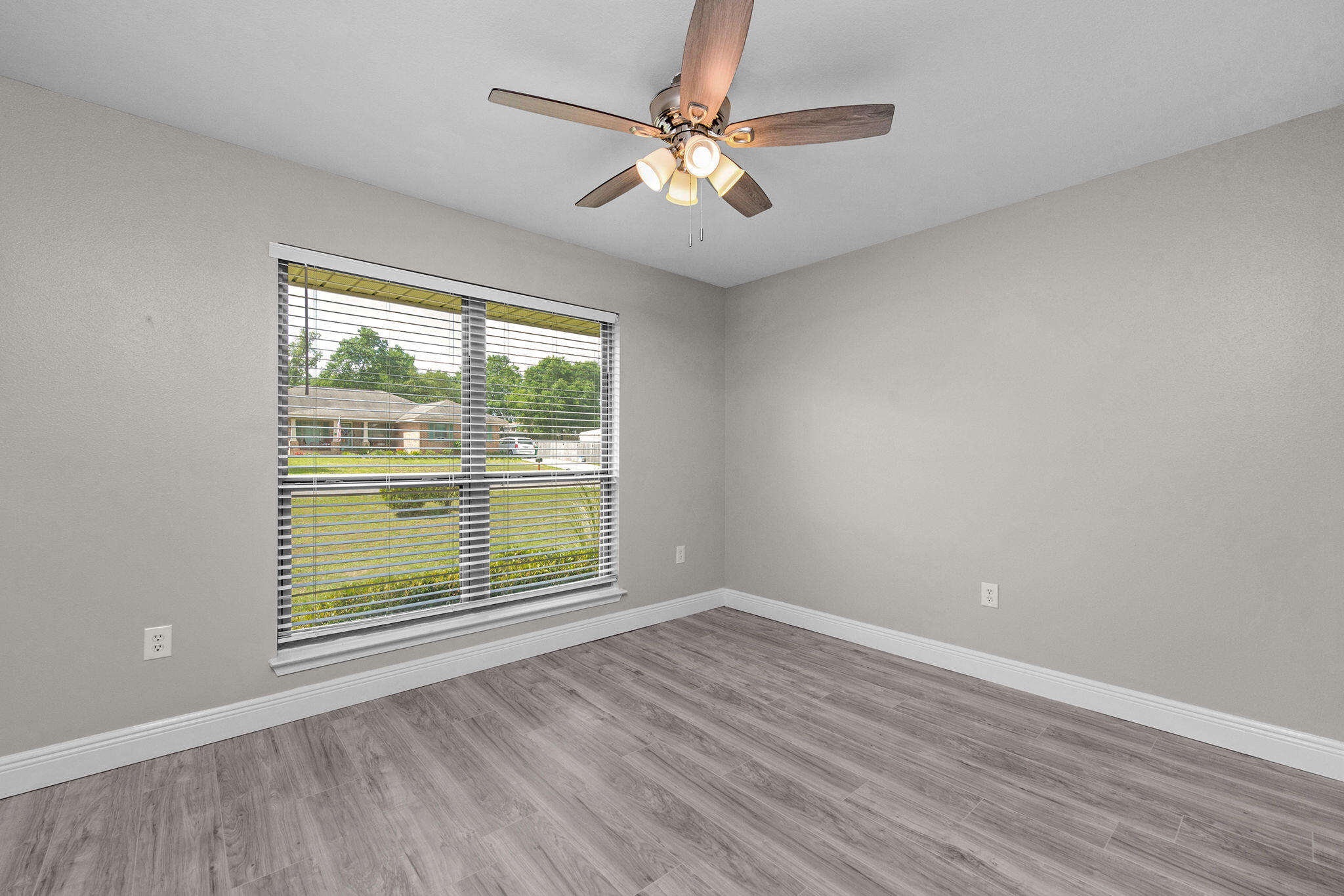 SILVER CREEK ESTATES - Residential