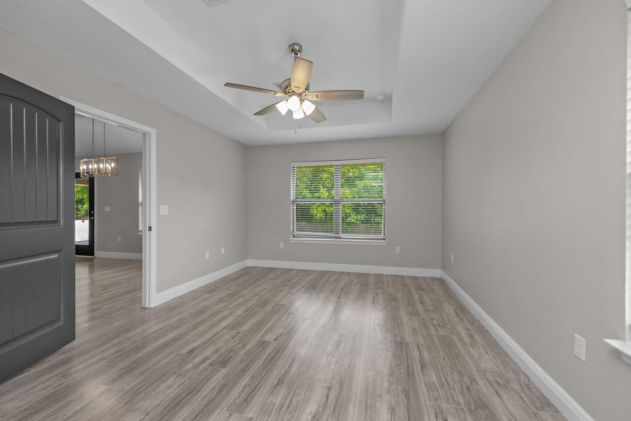SILVER CREEK ESTATES - Residential