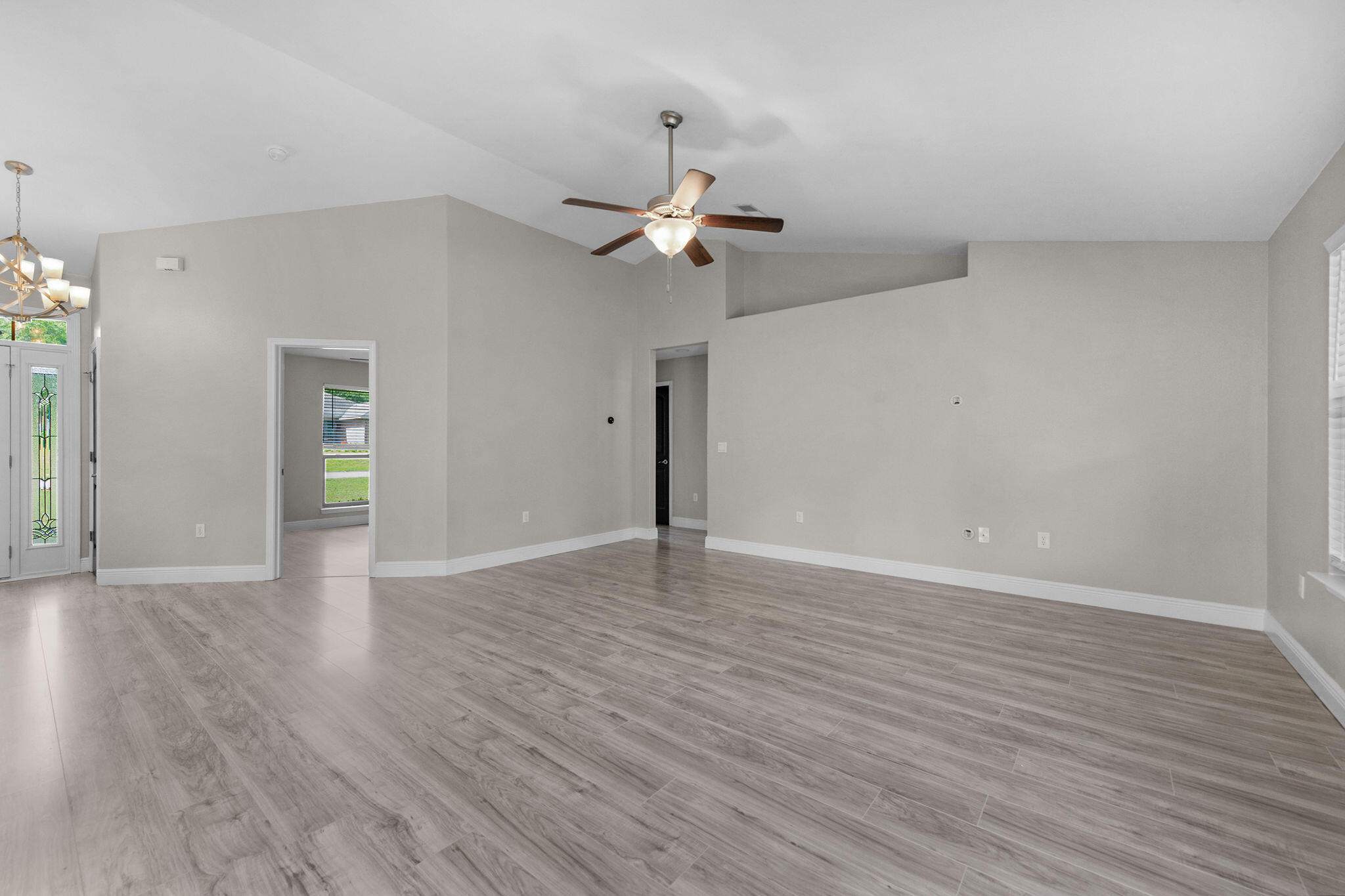 SILVER CREEK ESTATES - Residential