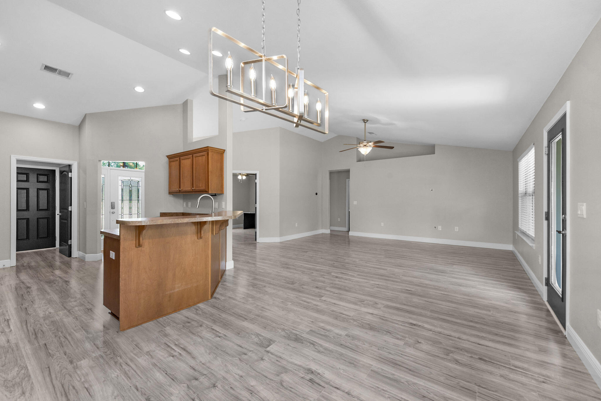 SILVER CREEK ESTATES - Residential