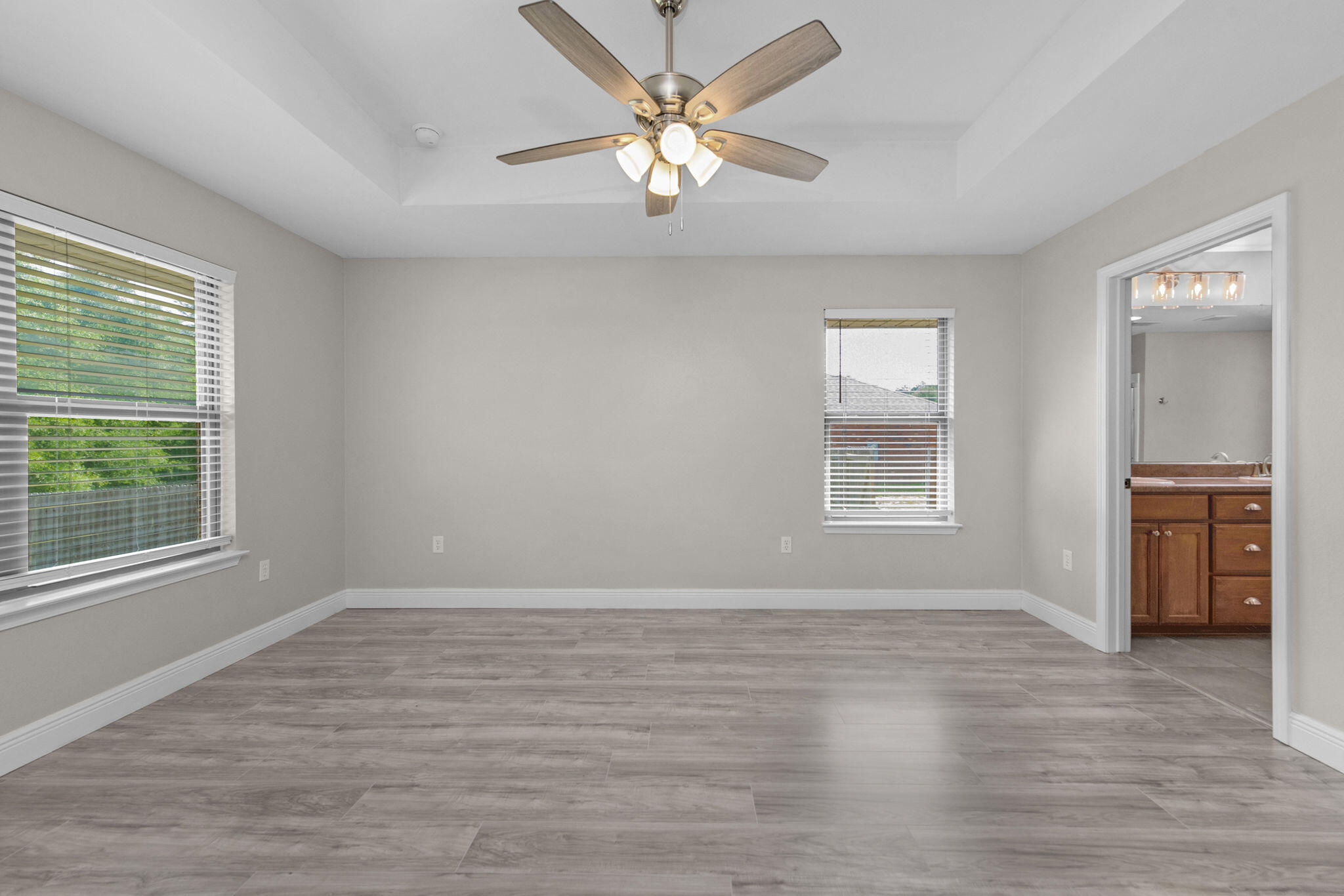 SILVER CREEK ESTATES - Residential