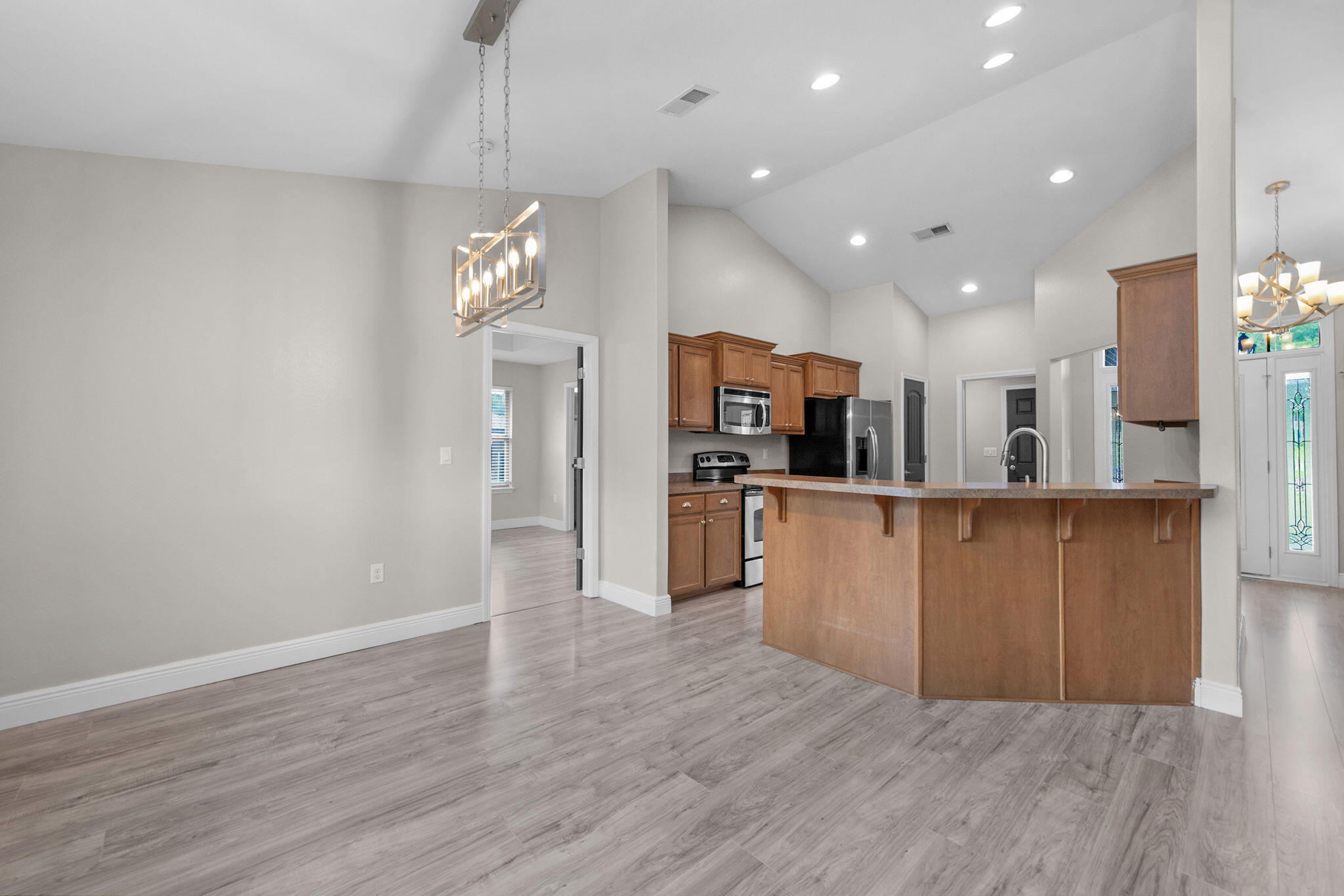 SILVER CREEK ESTATES - Residential
