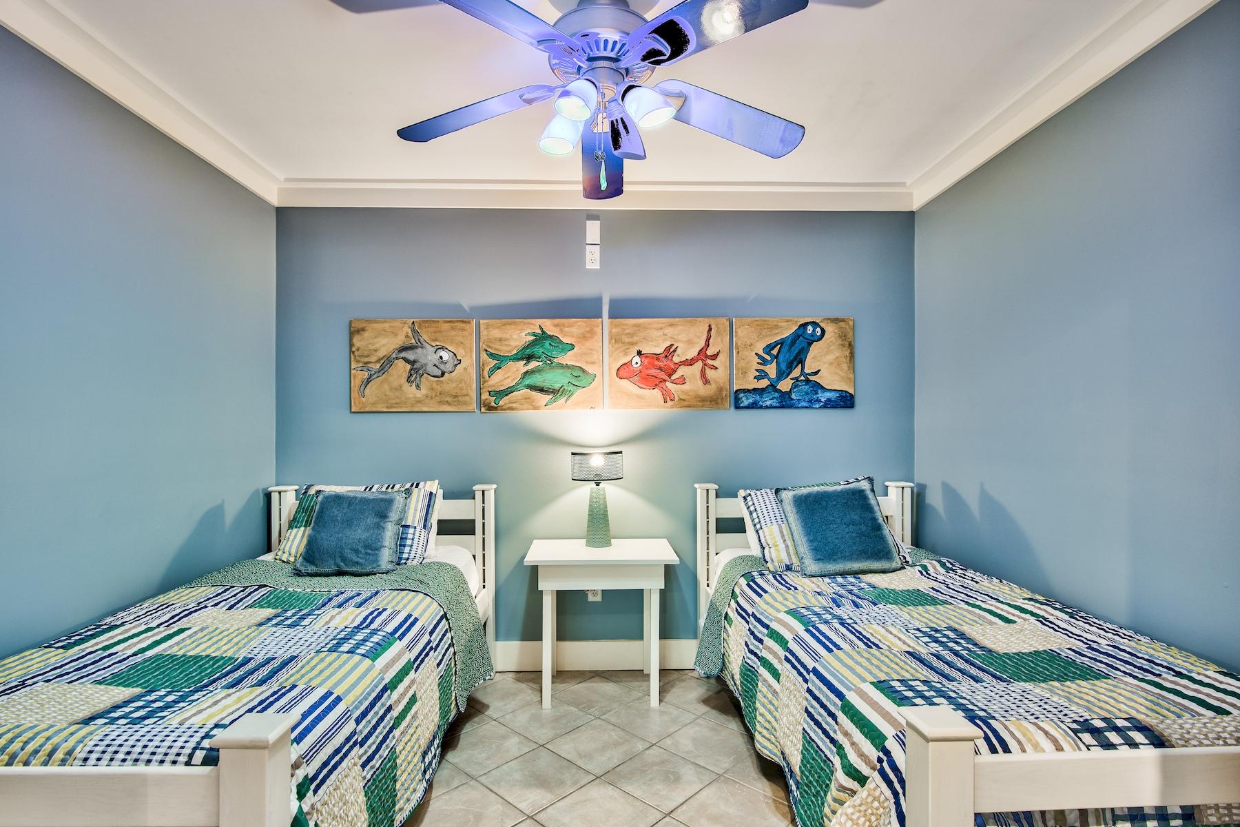 SUN SEEKERS CONDO - Residential