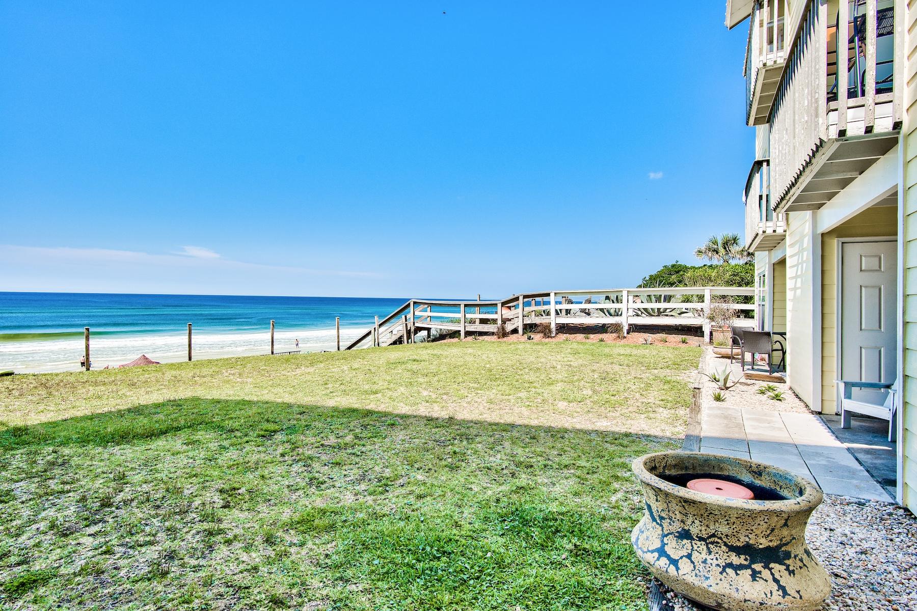 SUN SEEKERS CONDO - Residential