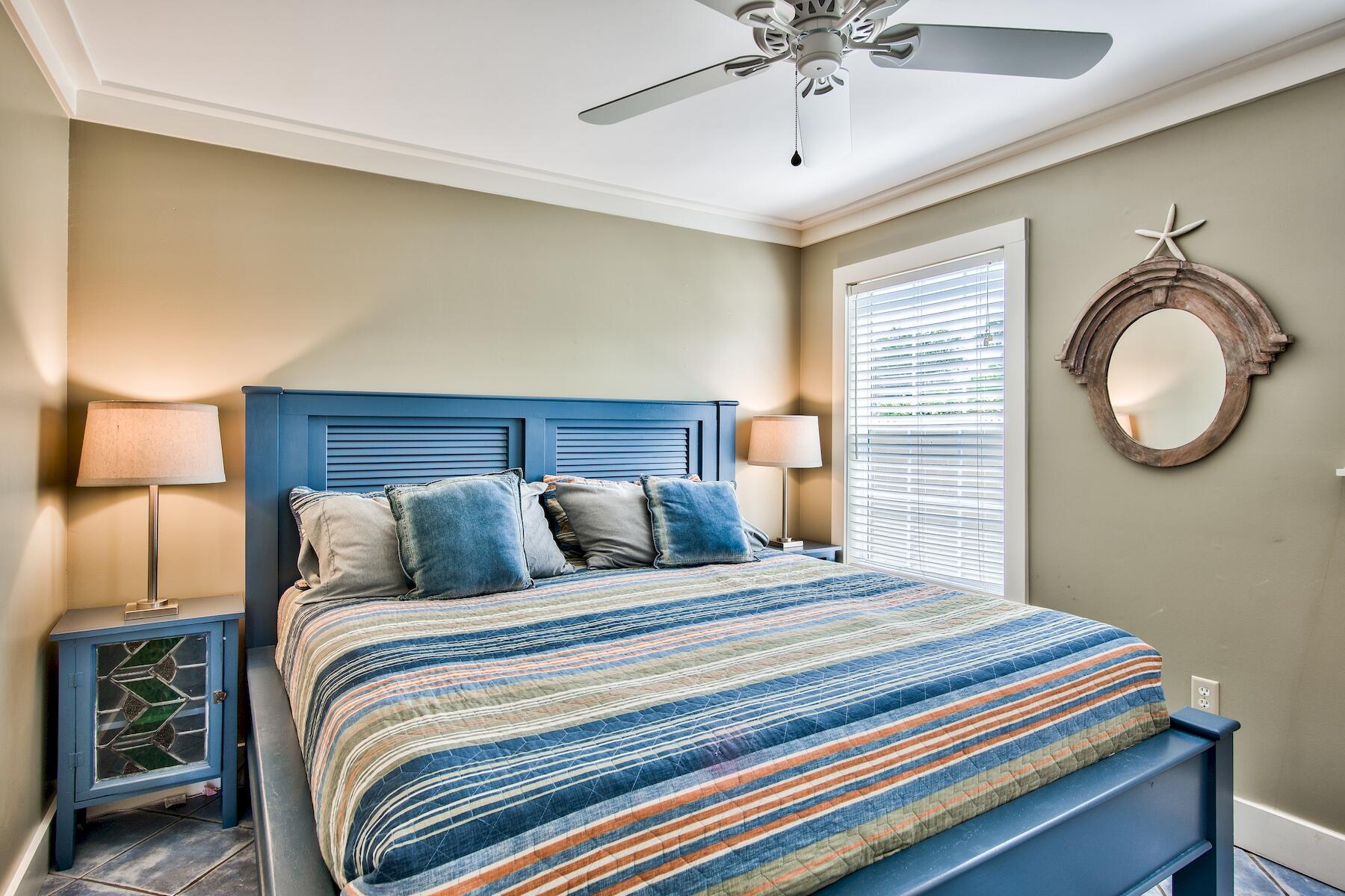 SUN SEEKERS CONDO - Residential