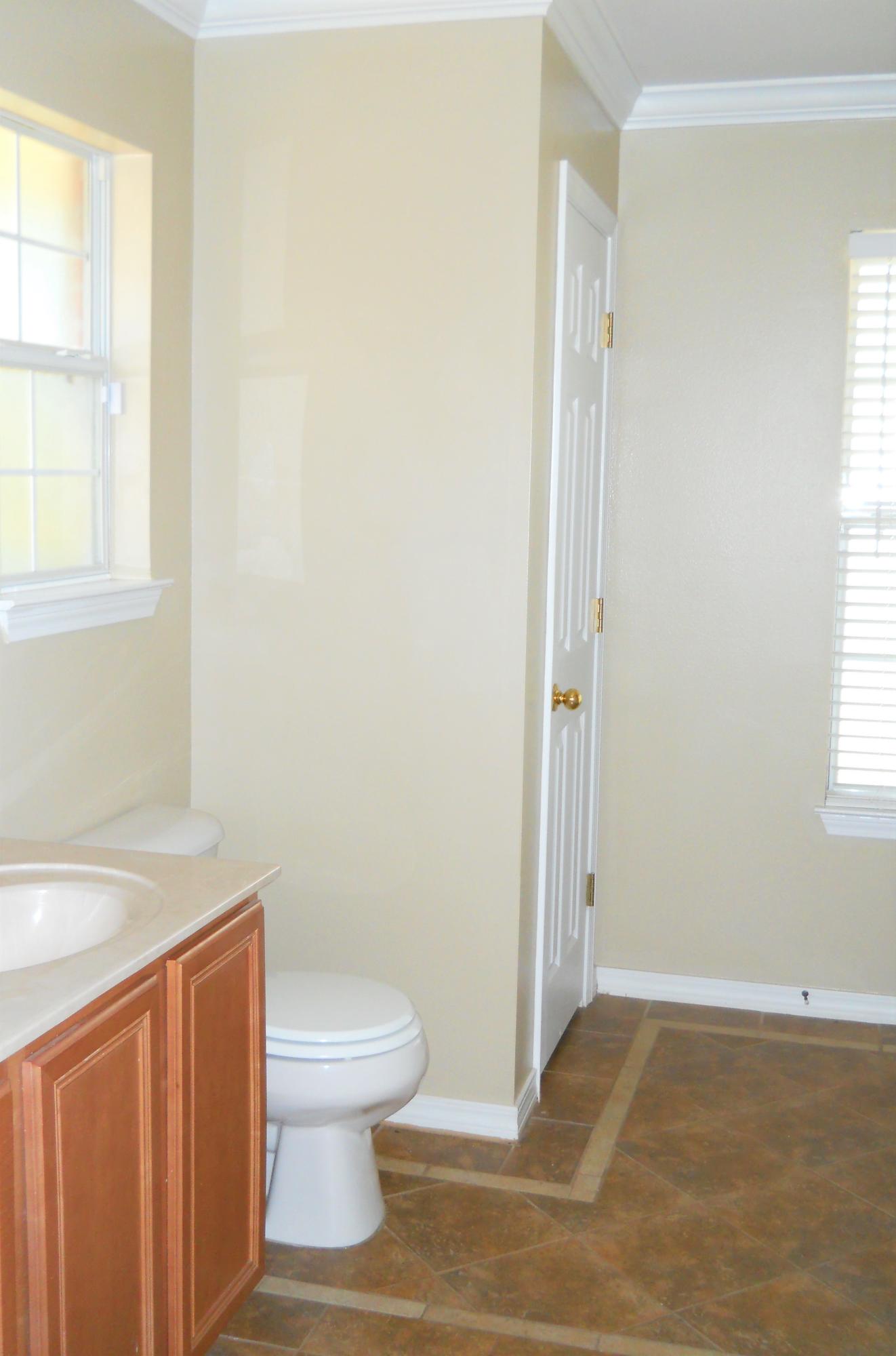 BAYOU LANDING - Residential Lease