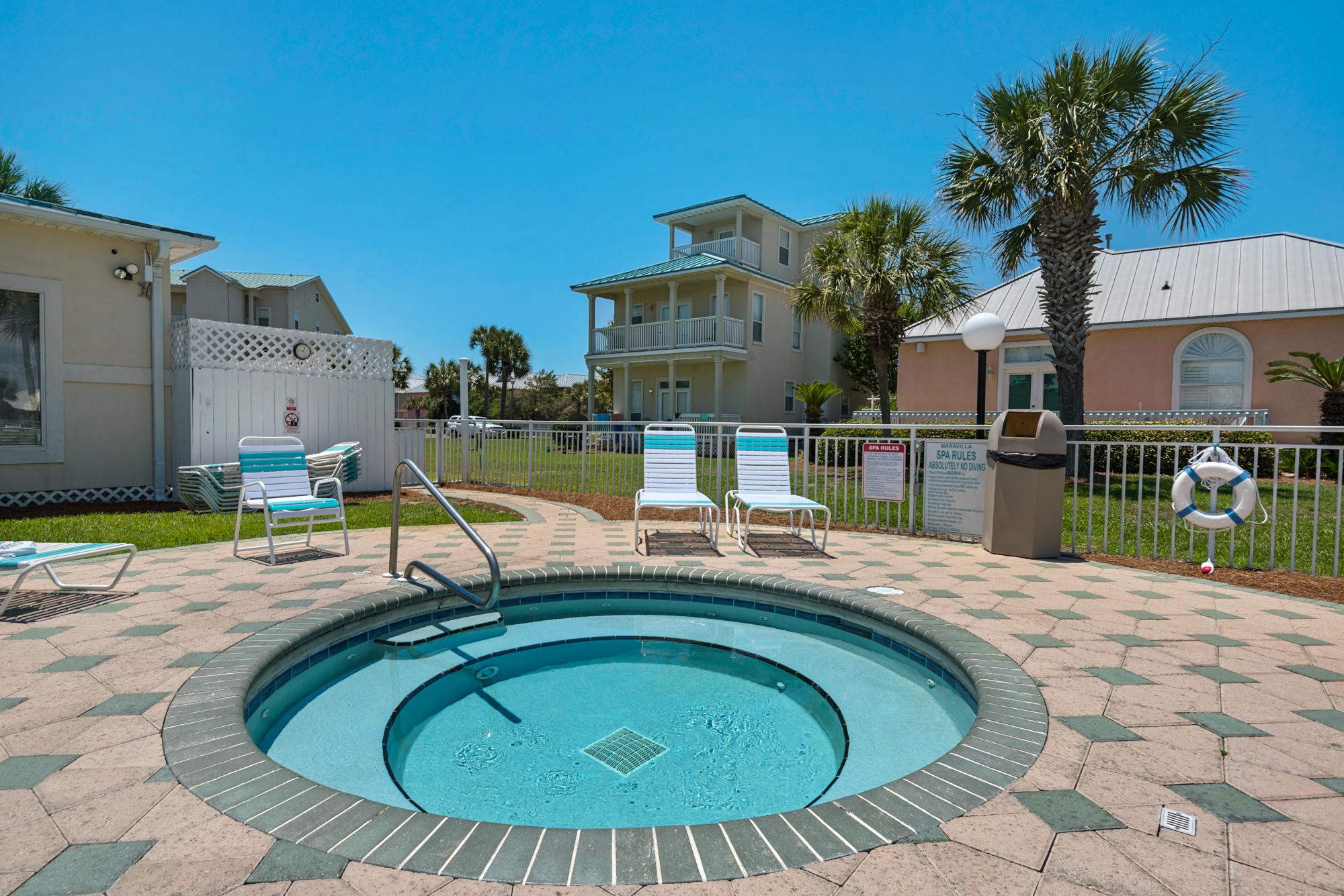 MARAVILLA SHORES - Residential
