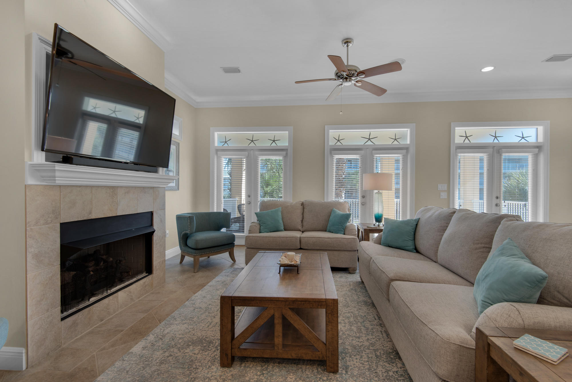 MARAVILLA SHORES - Residential