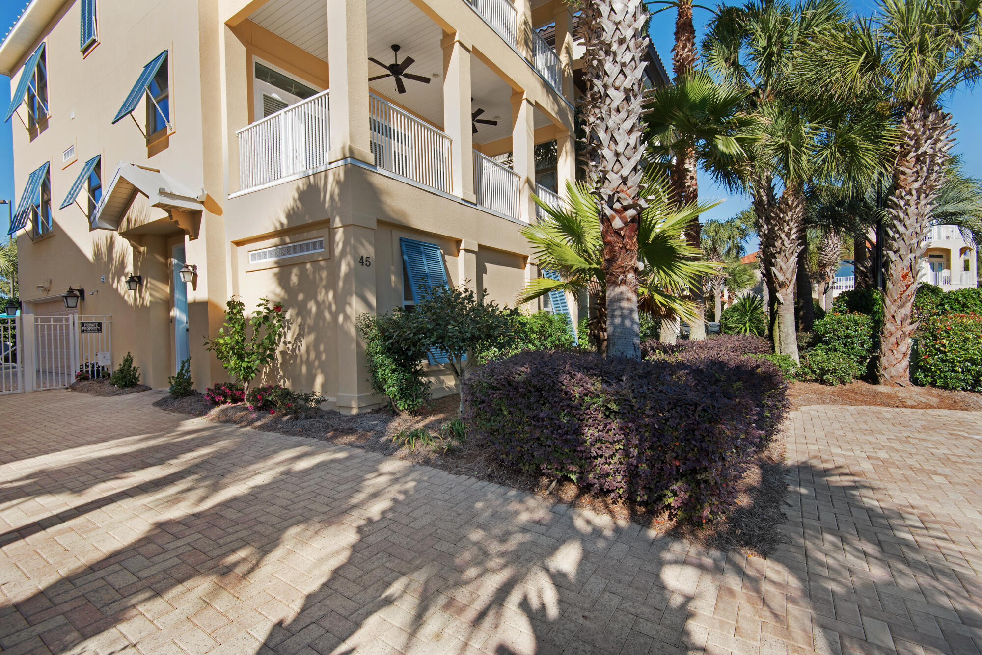 MARAVILLA SHORES - Residential