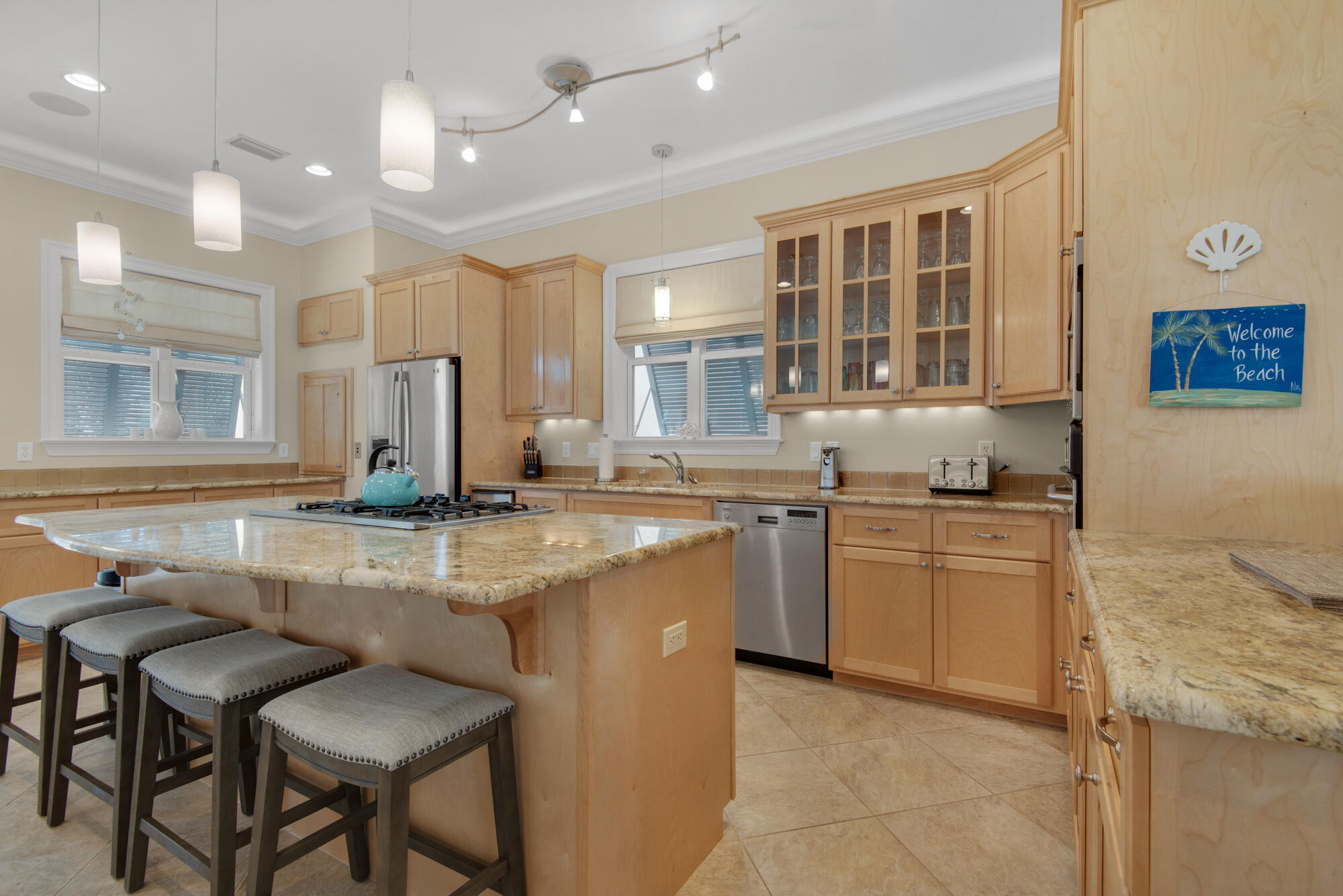 MARAVILLA SHORES - Residential