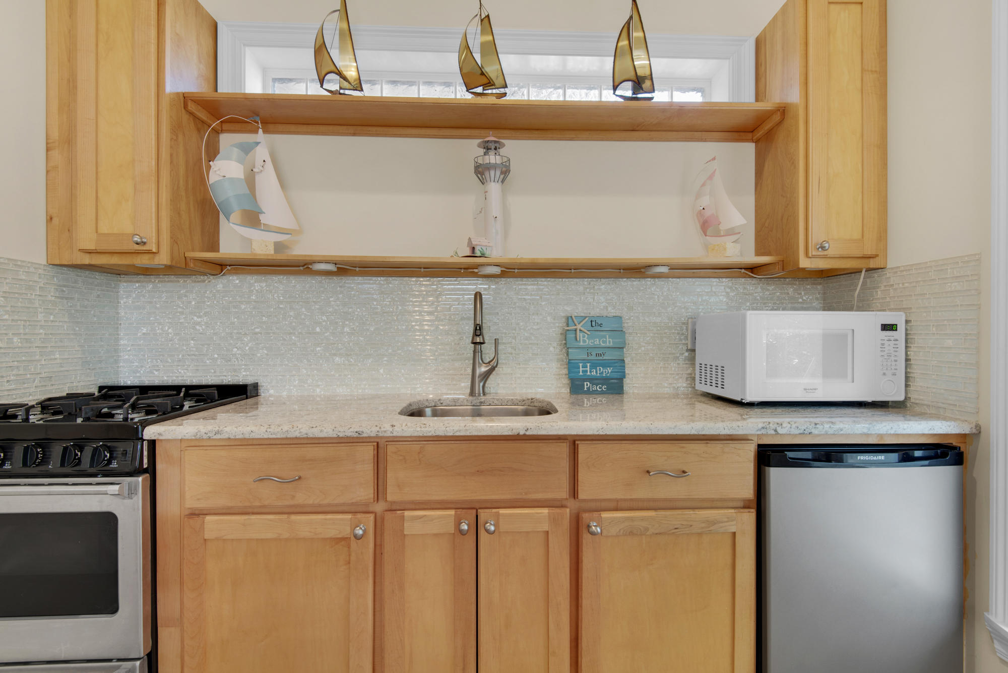 MARAVILLA SHORES - Residential