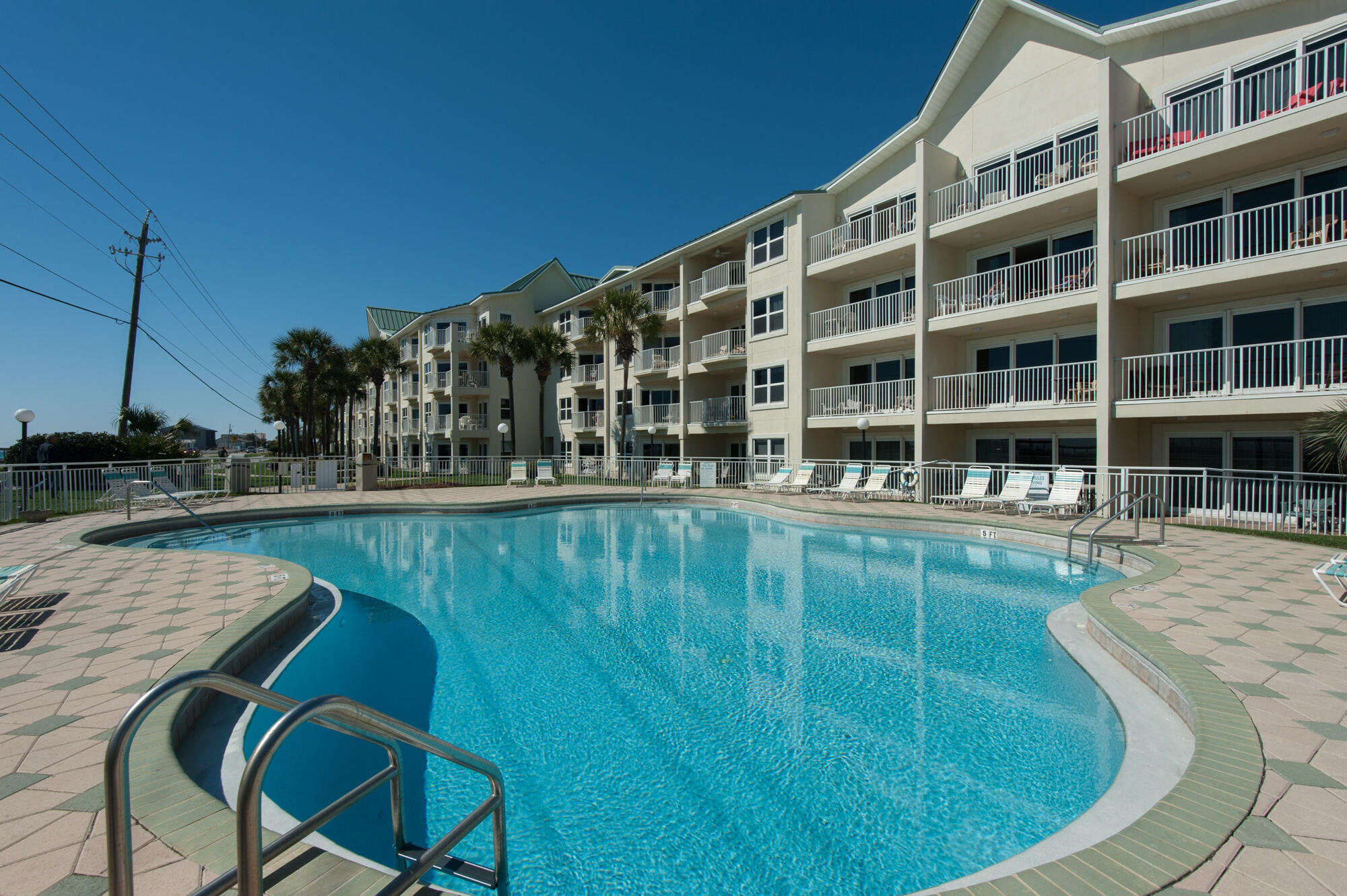 MARAVILLA SHORES - Residential