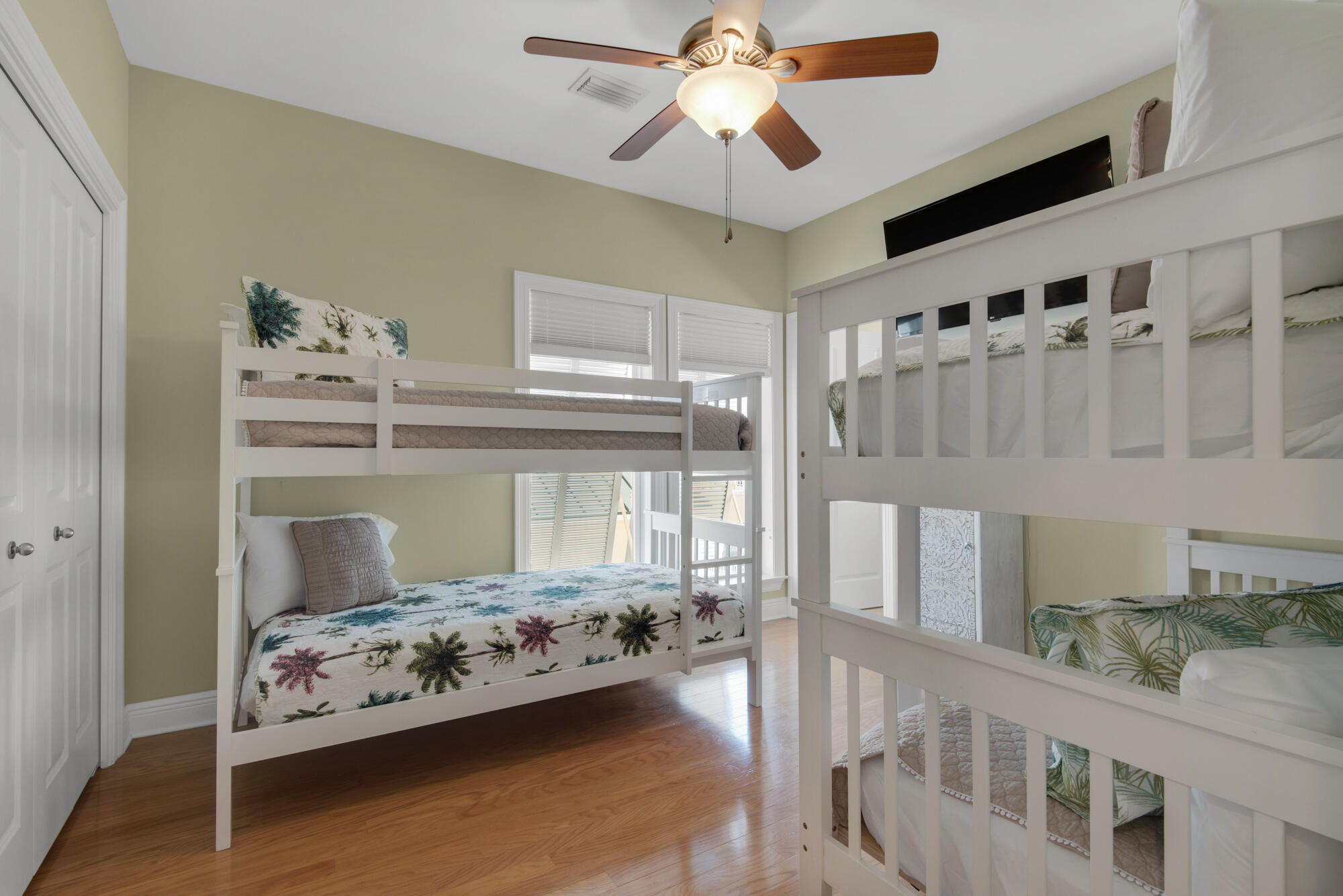 MARAVILLA SHORES - Residential