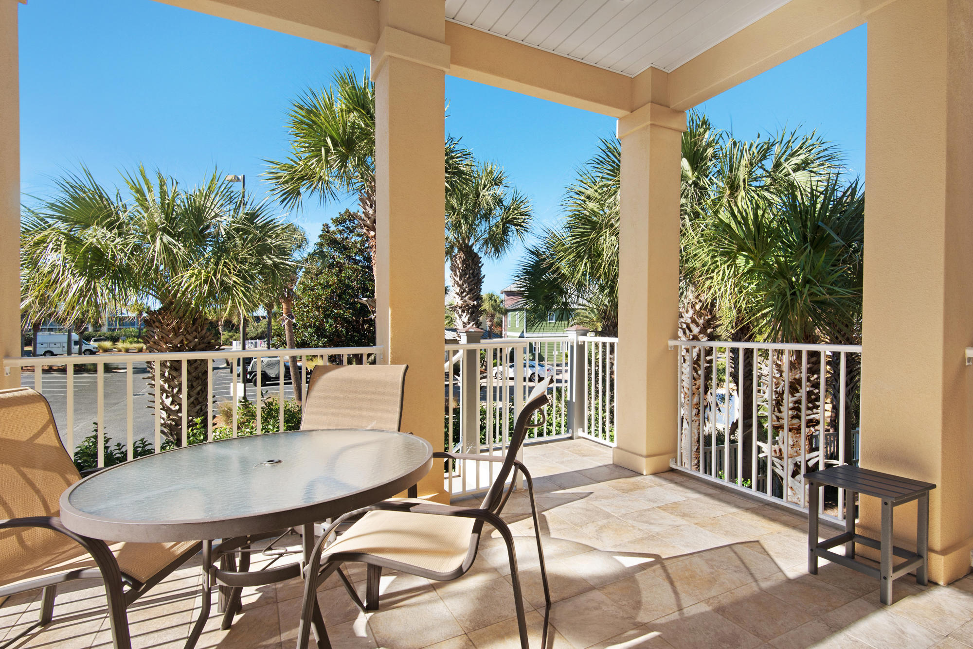 MARAVILLA SHORES - Residential