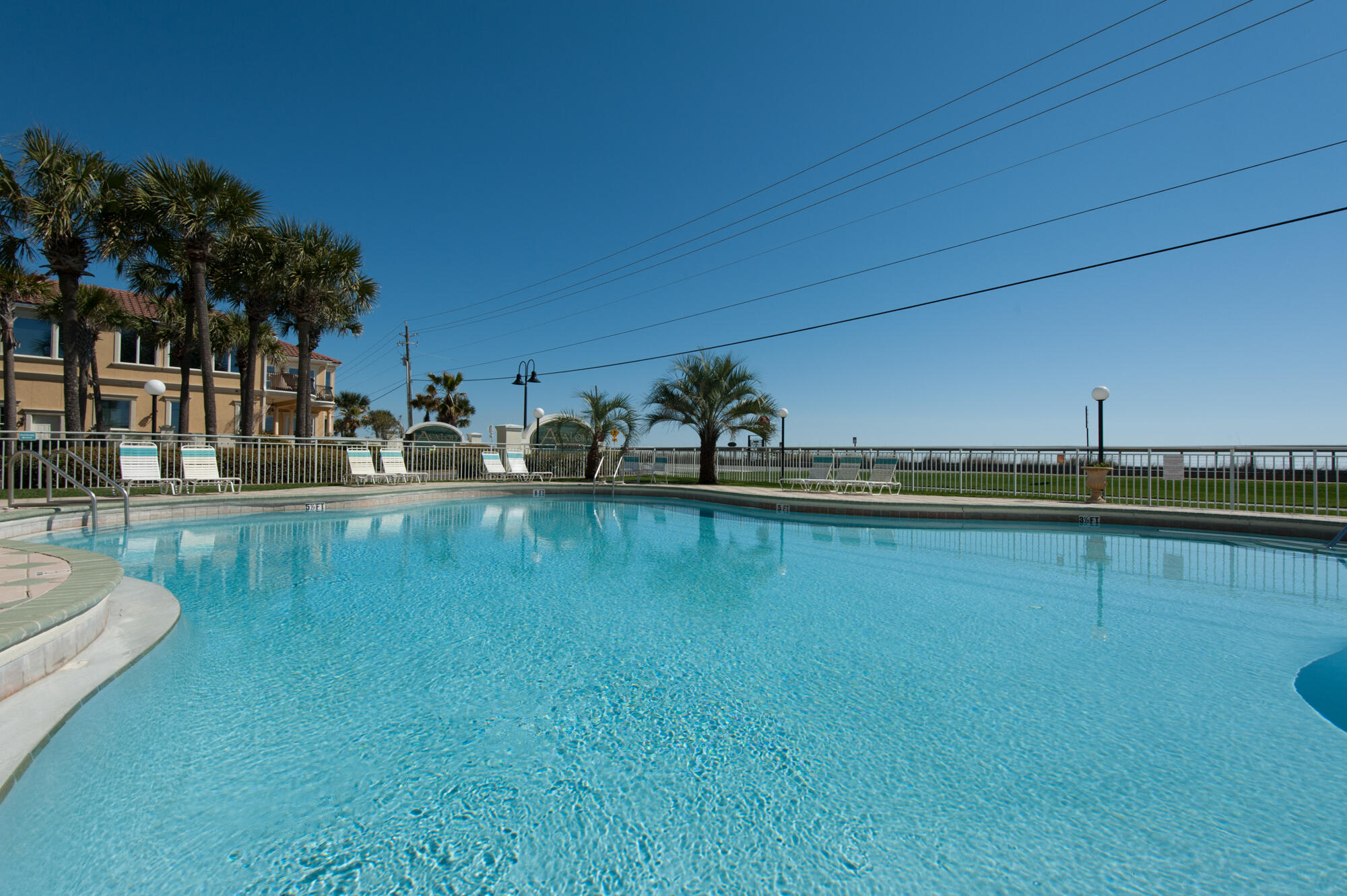 MARAVILLA SHORES - Residential