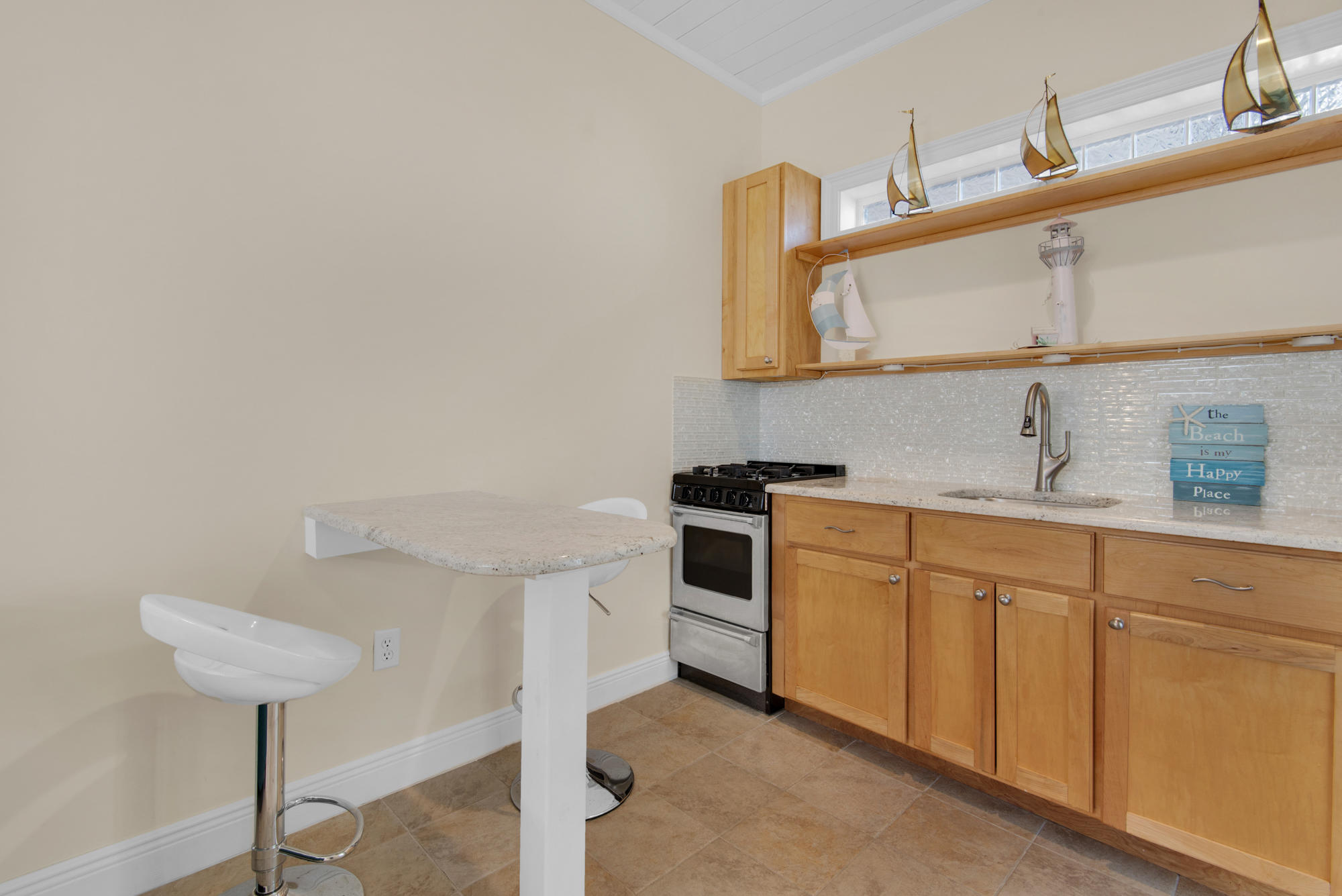MARAVILLA SHORES - Residential