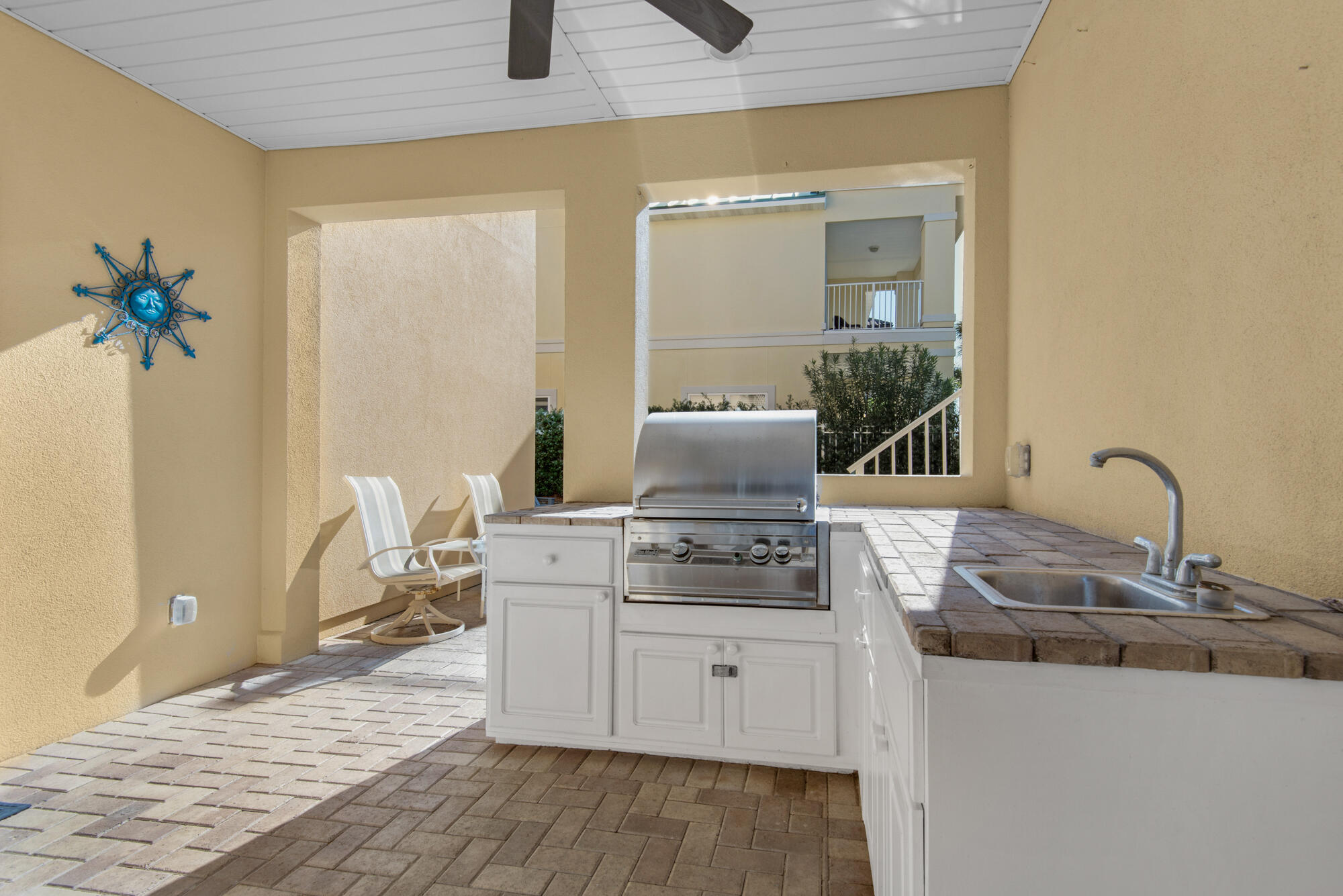 MARAVILLA SHORES - Residential