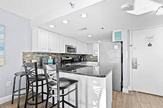 SUNDESTIN INTERNATIONAL CONDO - Residential