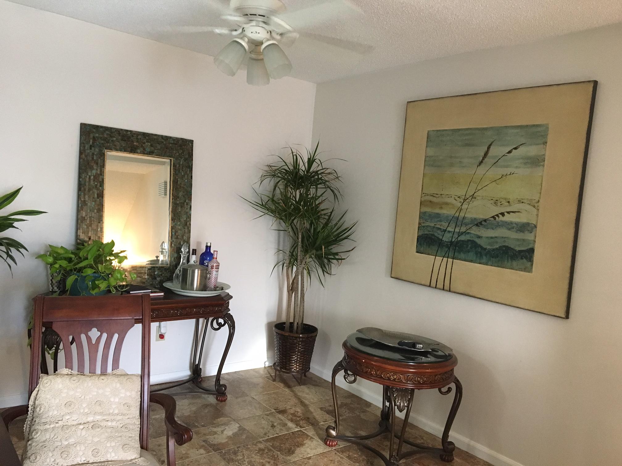 LAGUNA POINT CONDO LOT 10 - Residential