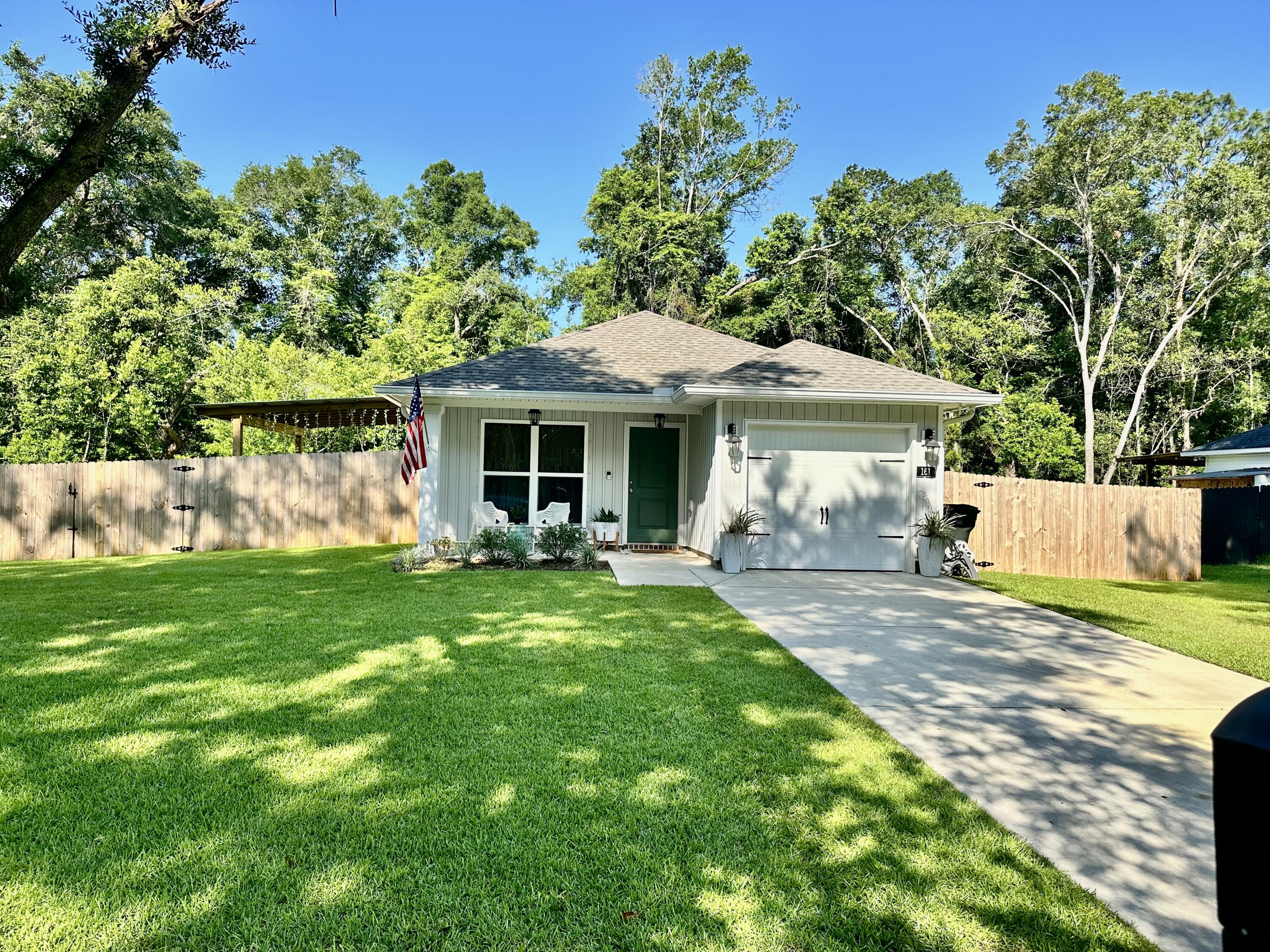 CALVERT OAKS - Residential