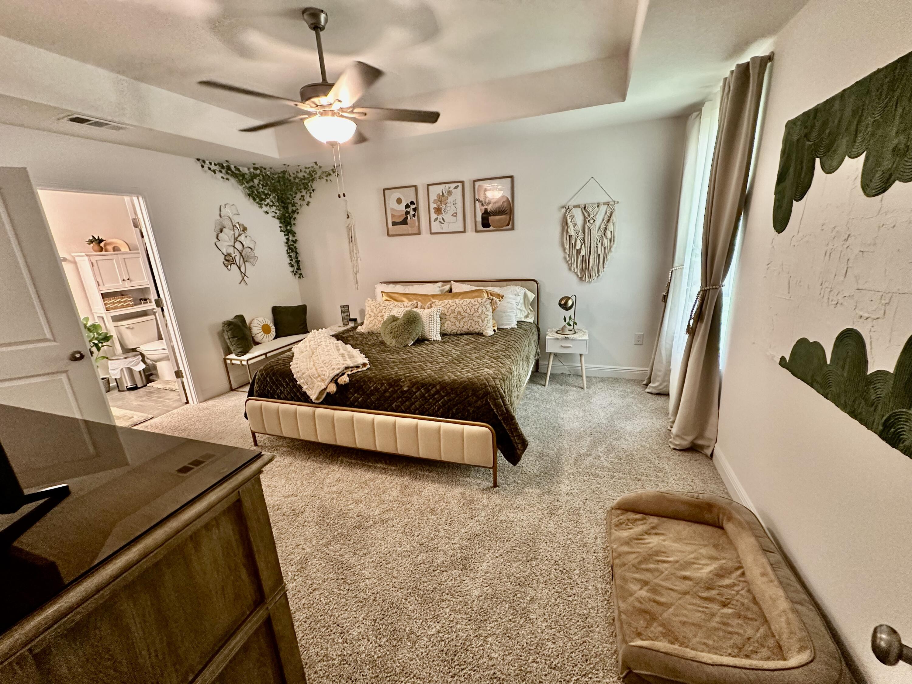 CALVERT OAKS - Residential