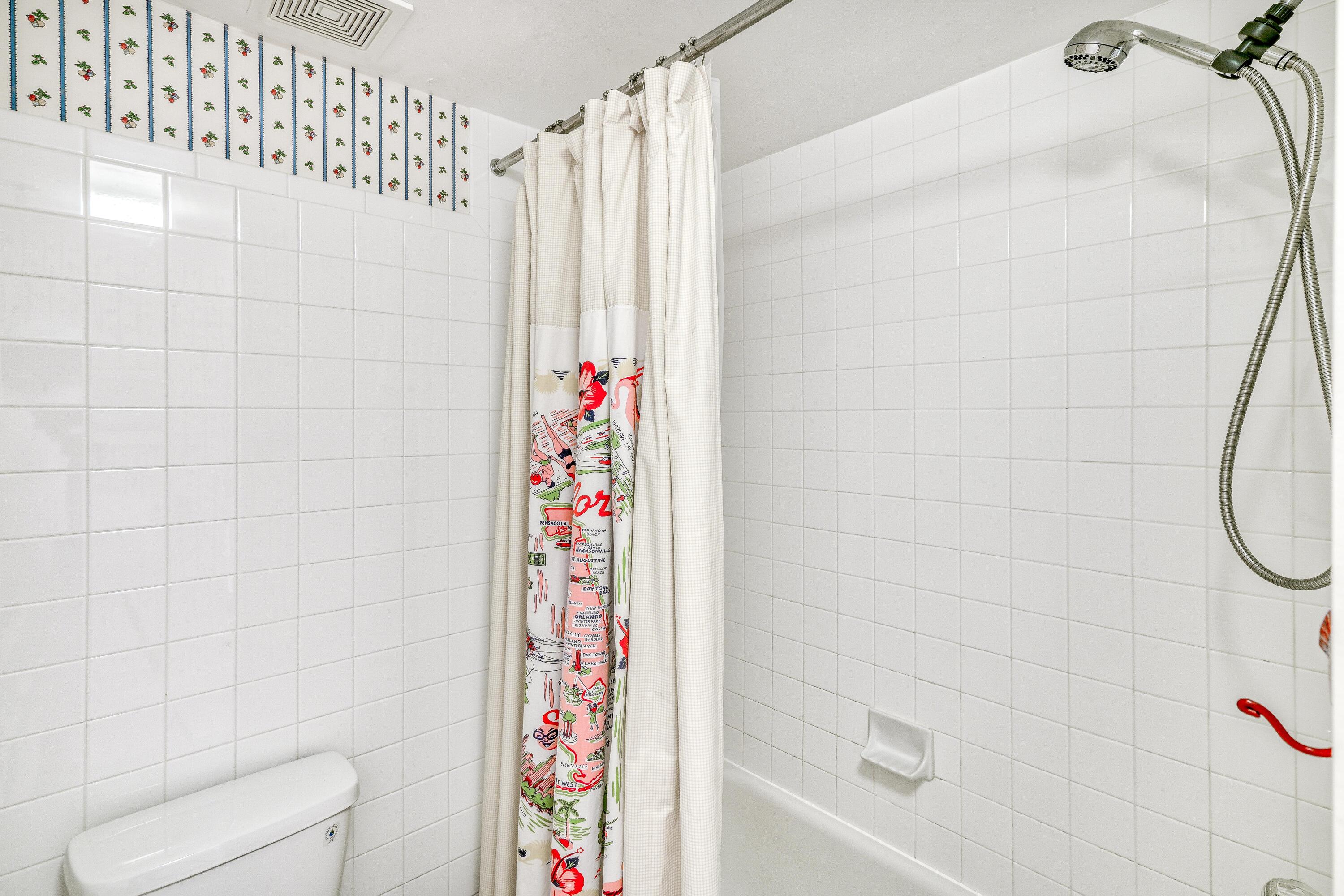 JADE EAST TOWERS CONDO - Residential