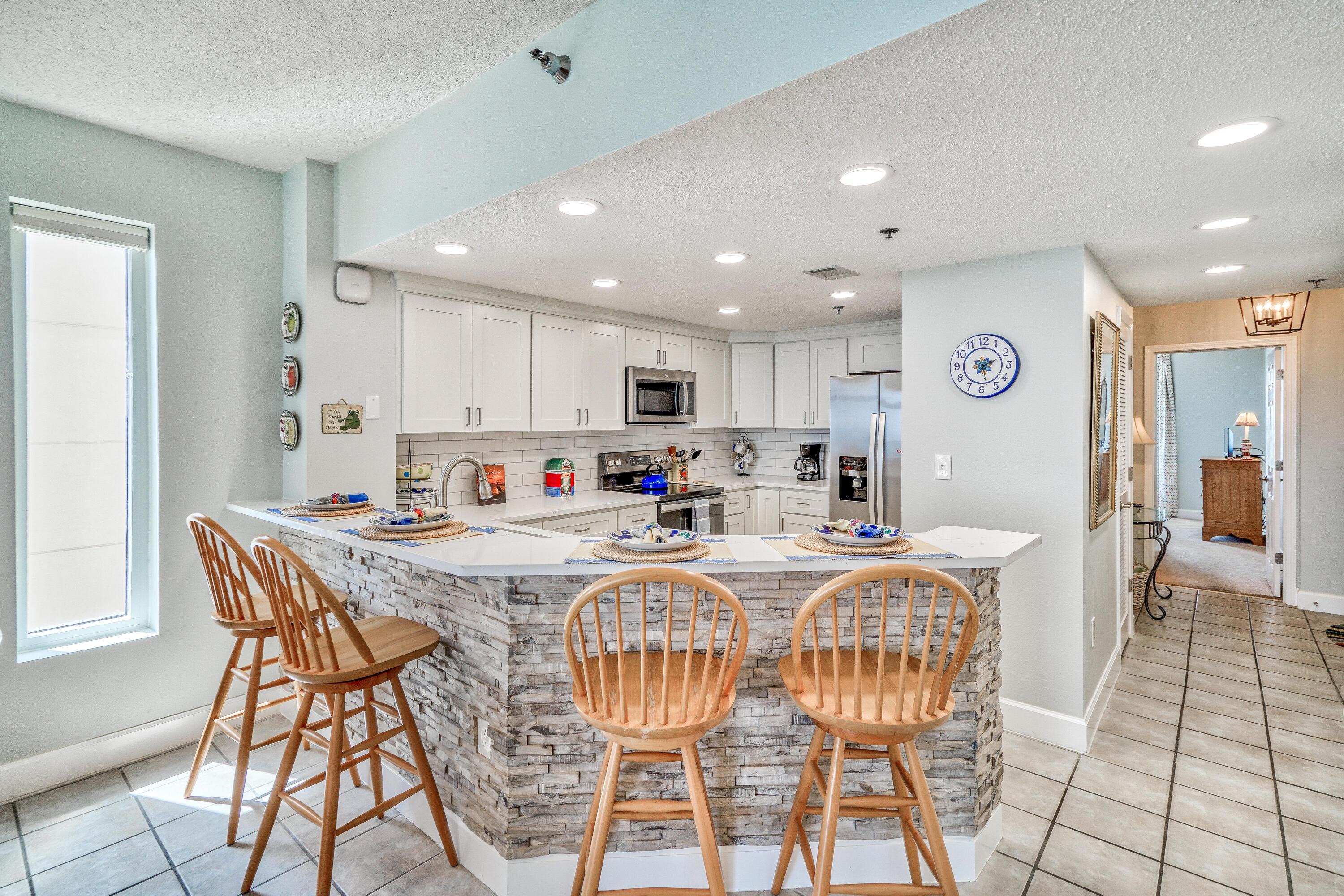 JADE EAST TOWERS CONDO - Residential