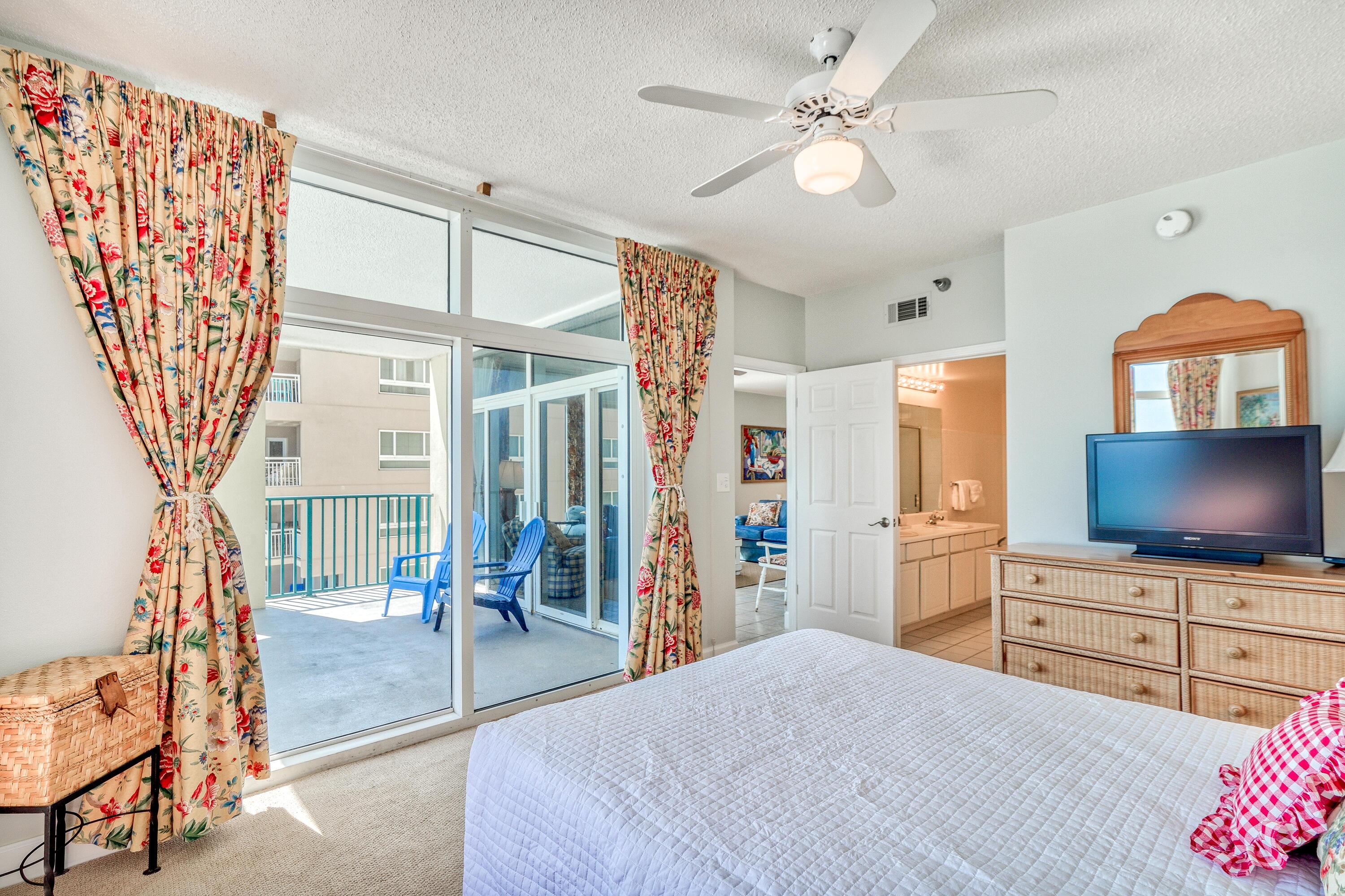 JADE EAST TOWERS CONDO - Residential