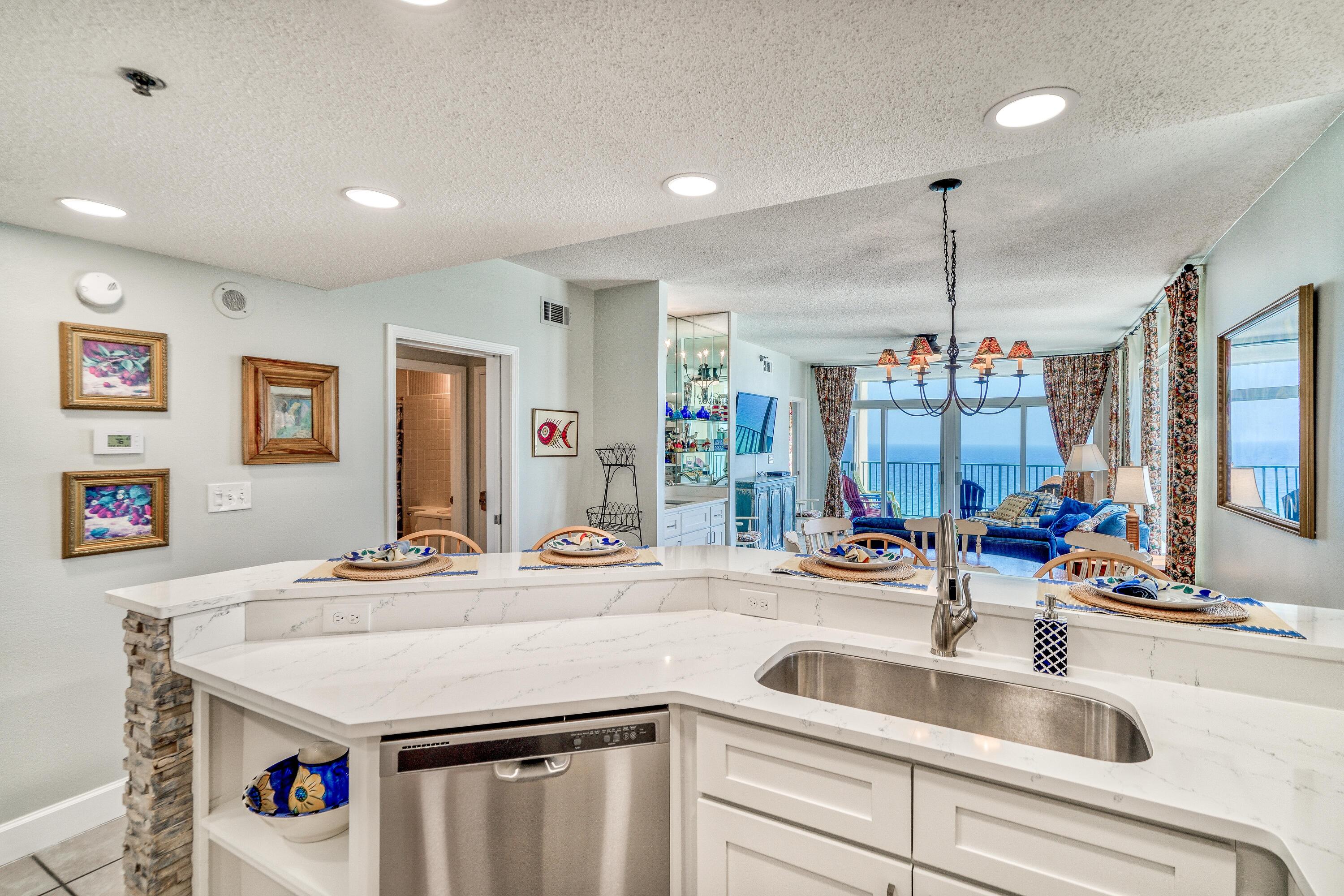 JADE EAST TOWERS CONDO - Residential