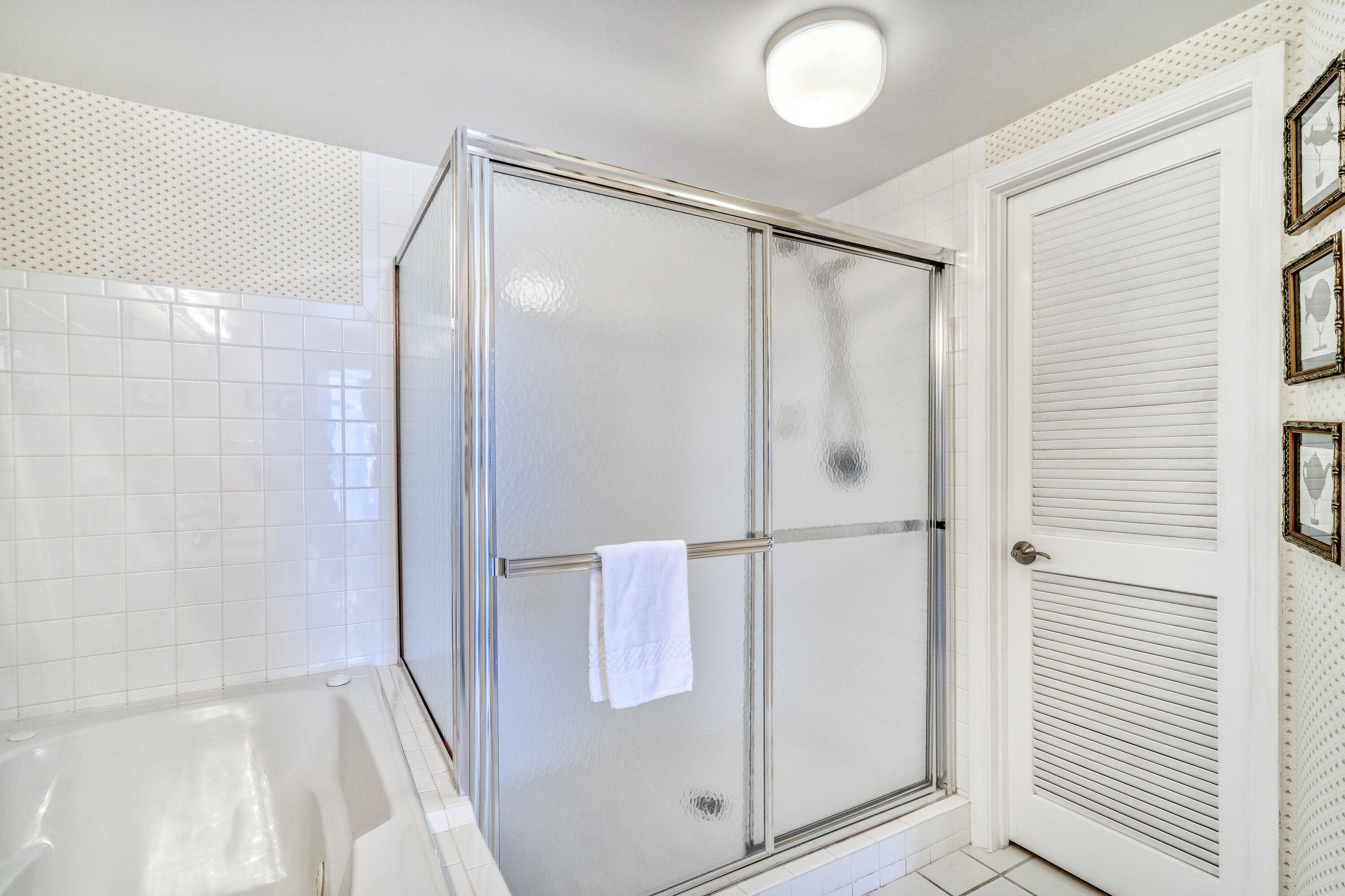 JADE EAST TOWERS CONDO - Residential