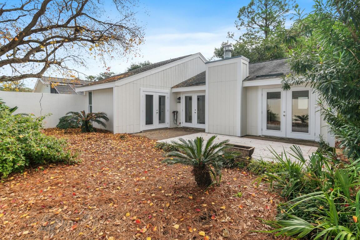 LINKSIDE VILLAGE UNIT 1 - Residential