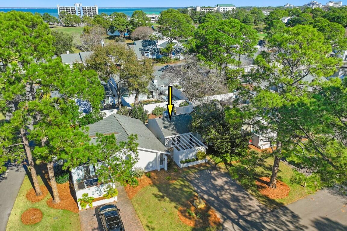 LINKSIDE VILLAGE UNIT 1 - Residential