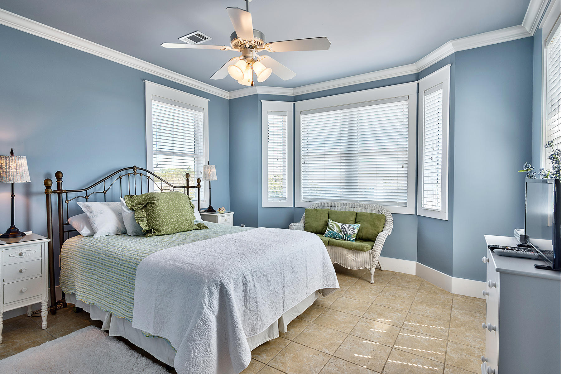 BLUE MOUNTAIN BEACH - Residential