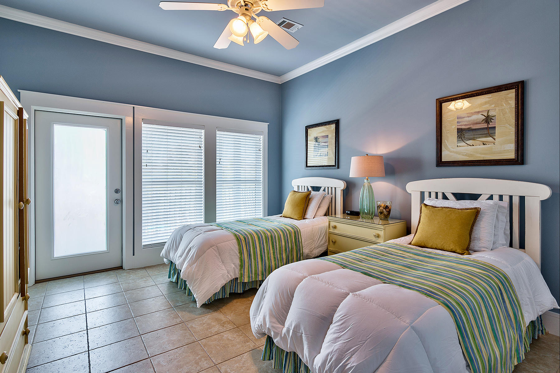 BLUE MOUNTAIN BEACH - Residential