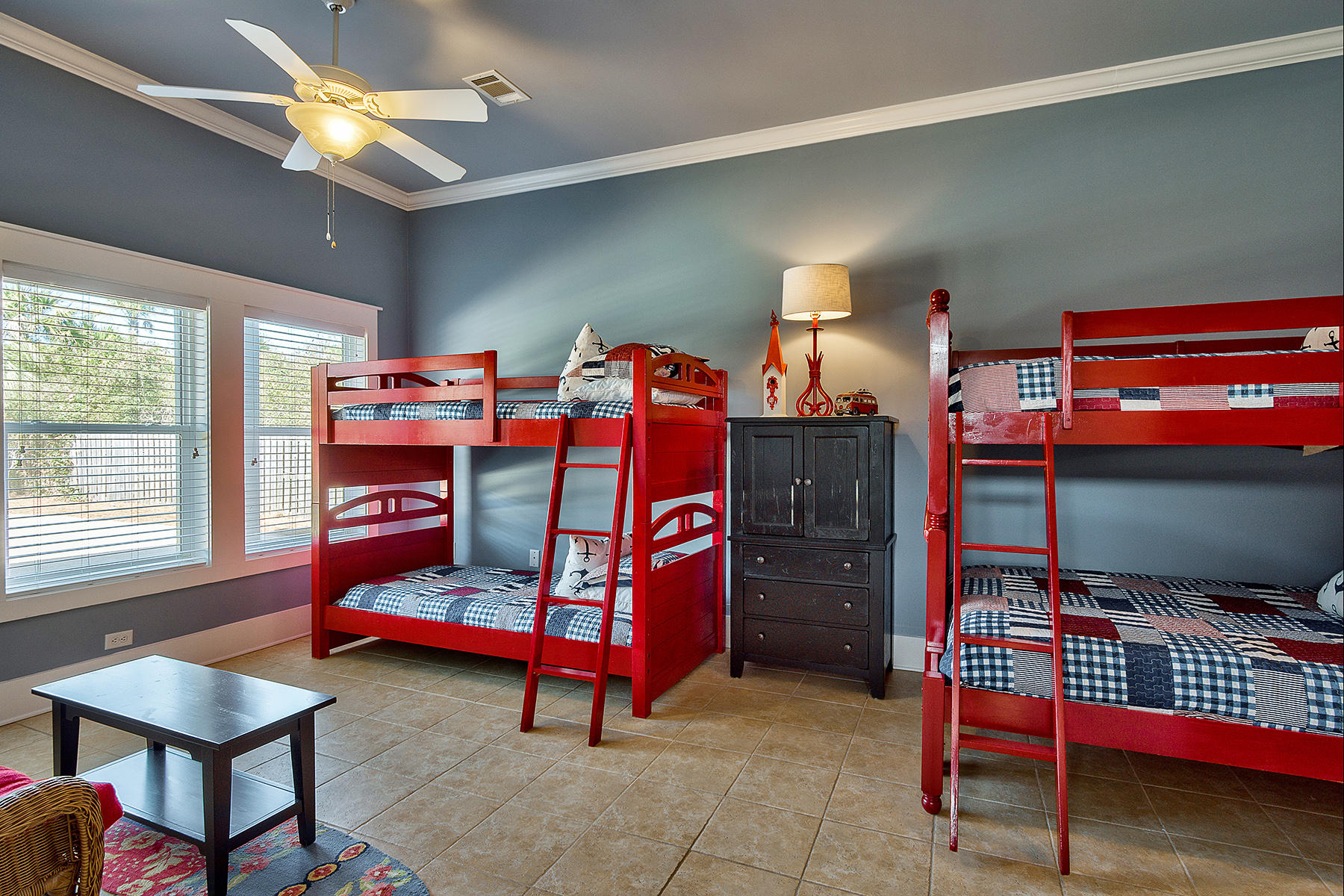 BLUE MOUNTAIN BEACH - Residential