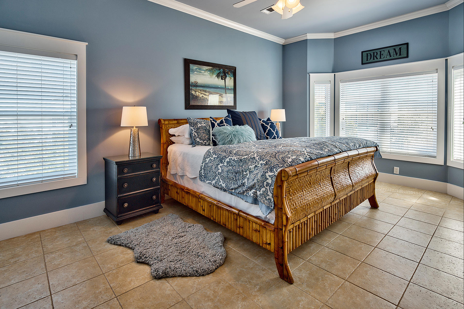 BLUE MOUNTAIN BEACH - Residential