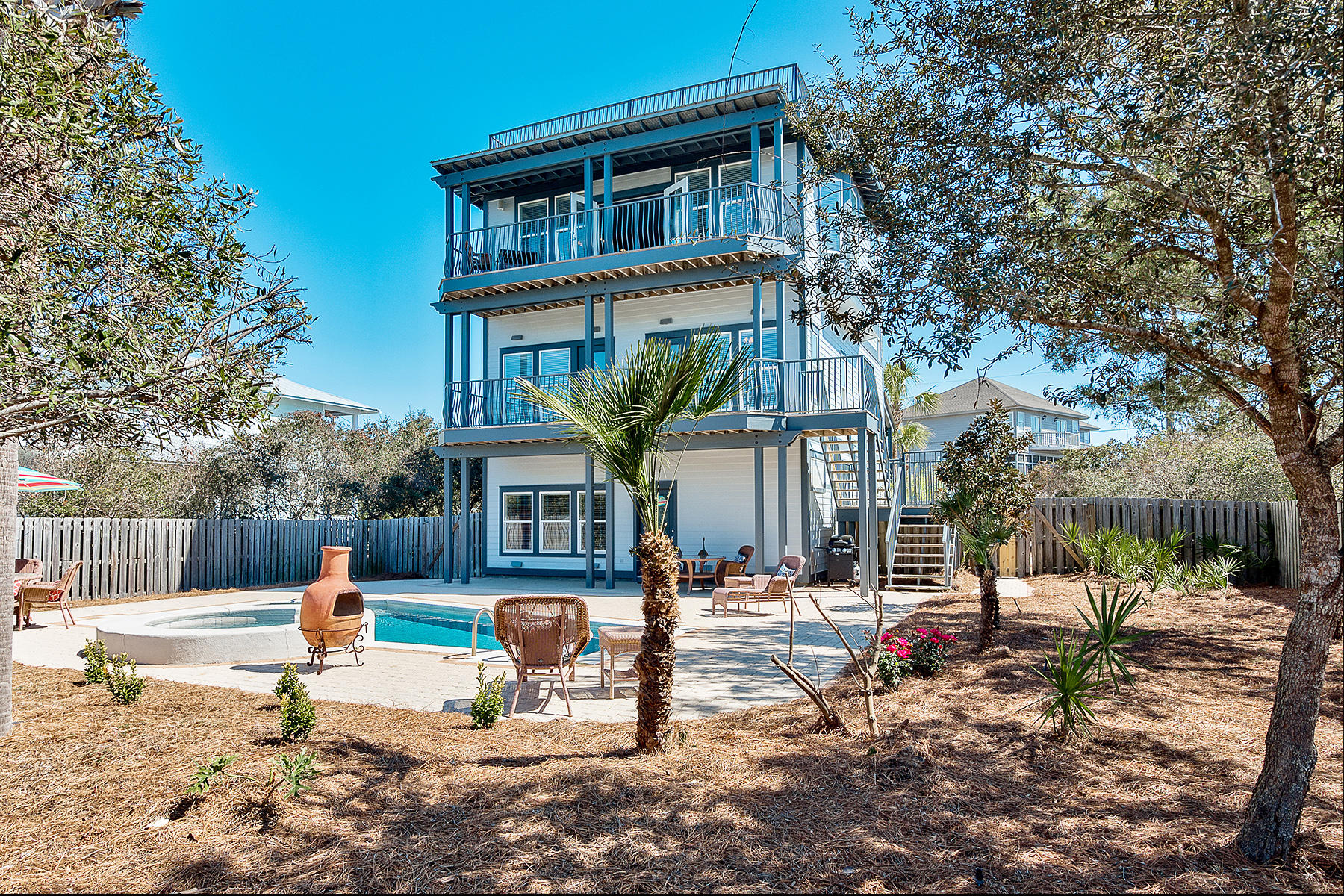 BLUE MOUNTAIN BEACH - Residential