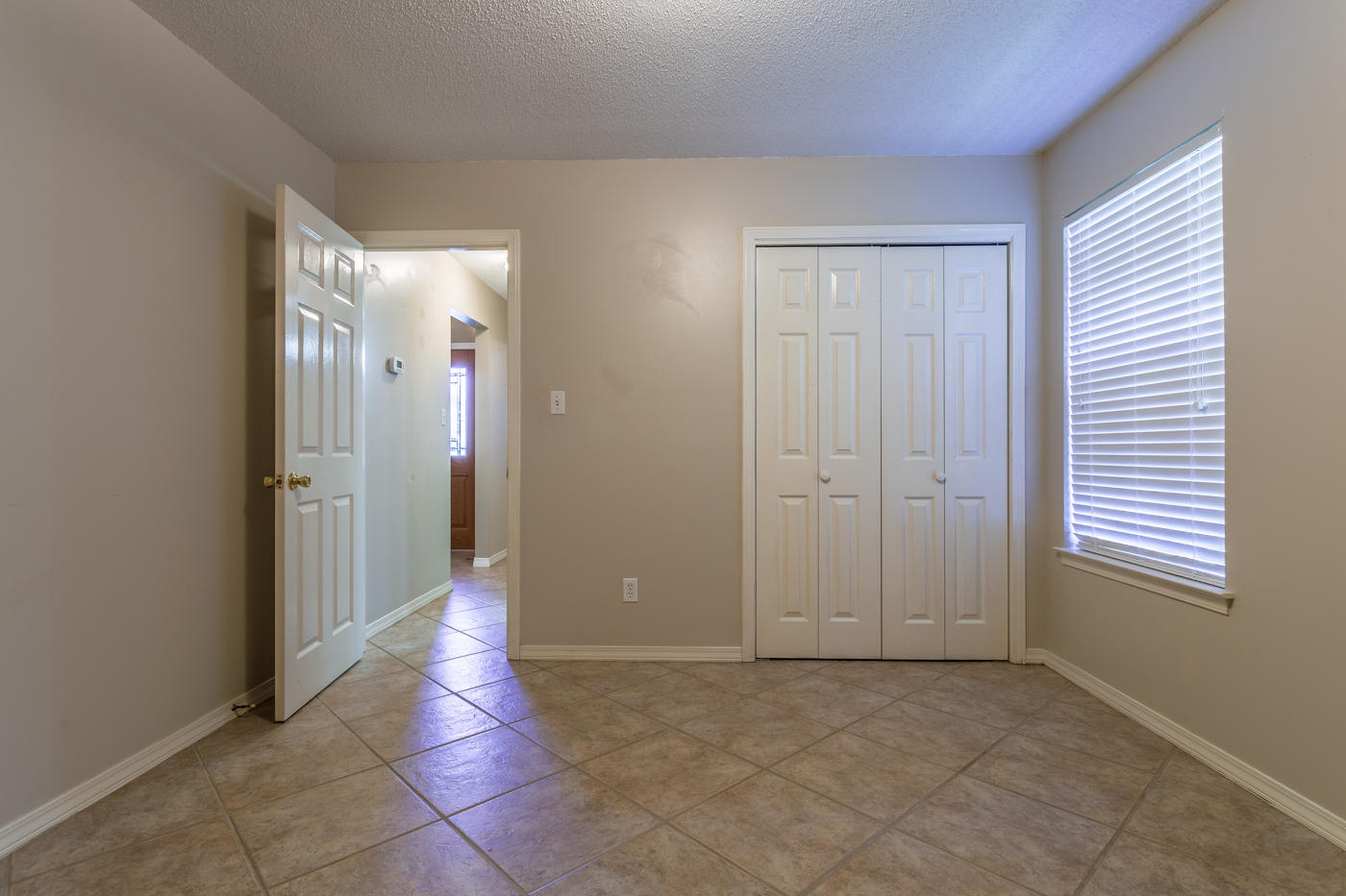 RUSHLIN PARK S/D PH 2 - Residential Lease