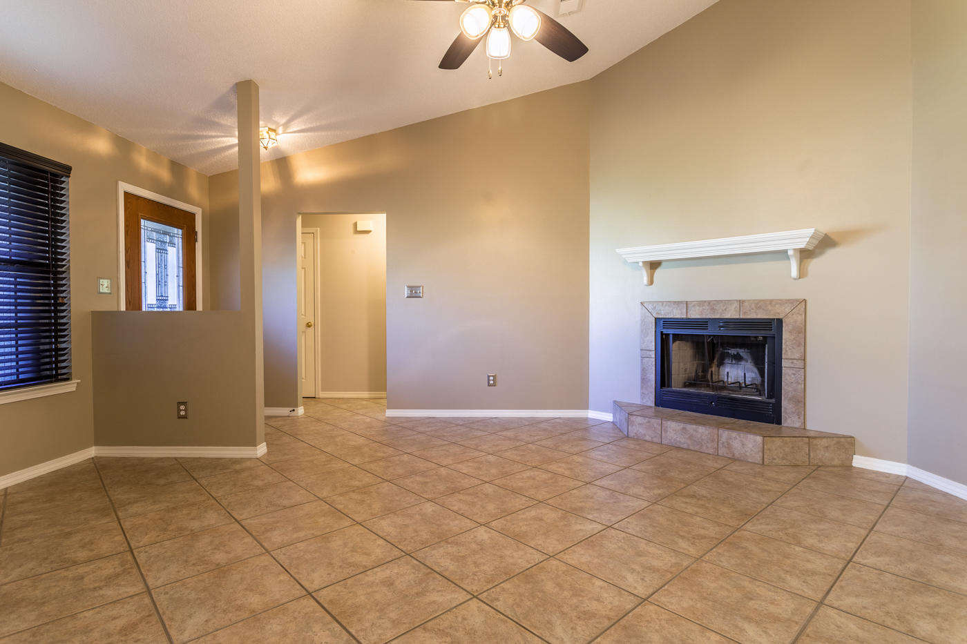 RUSHLIN PARK S/D PH 2 - Residential Lease