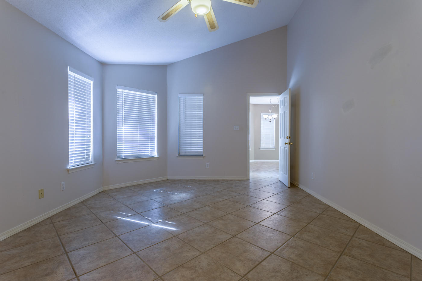 RUSHLIN PARK S/D PH 2 - Residential Lease