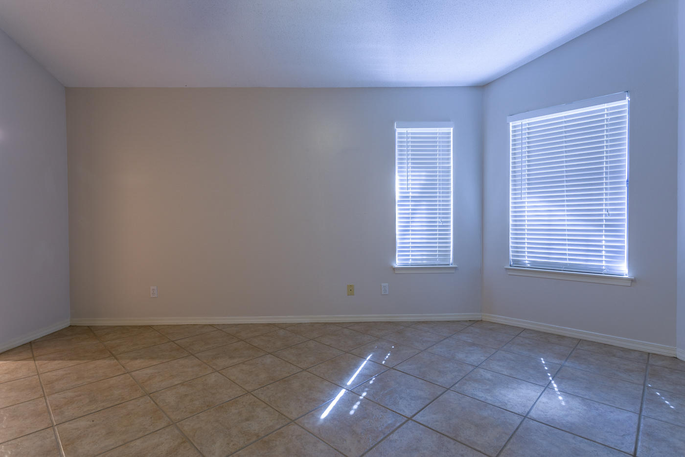 RUSHLIN PARK S/D PH 2 - Residential Lease