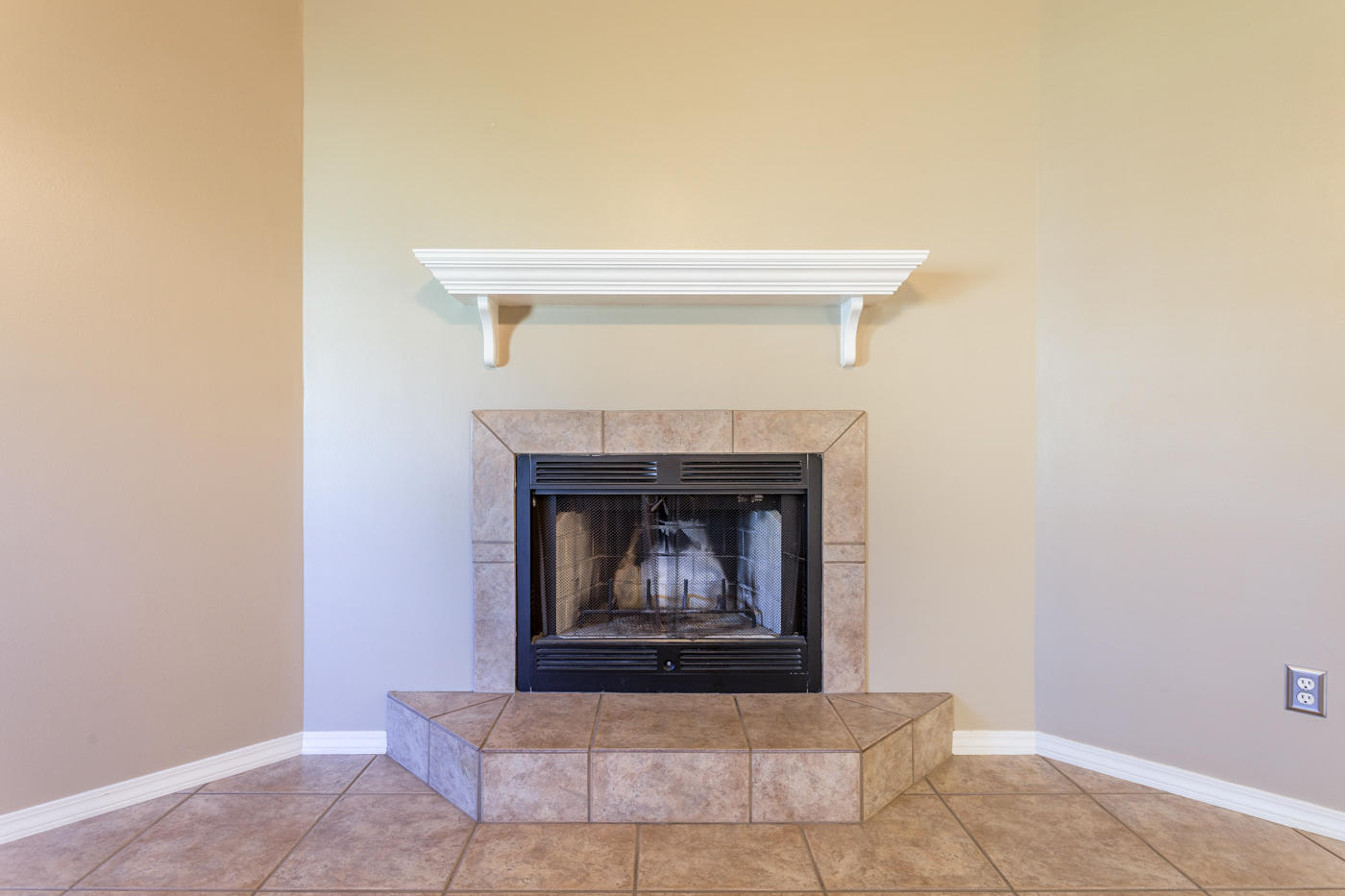 RUSHLIN PARK S/D PH 2 - Residential Lease