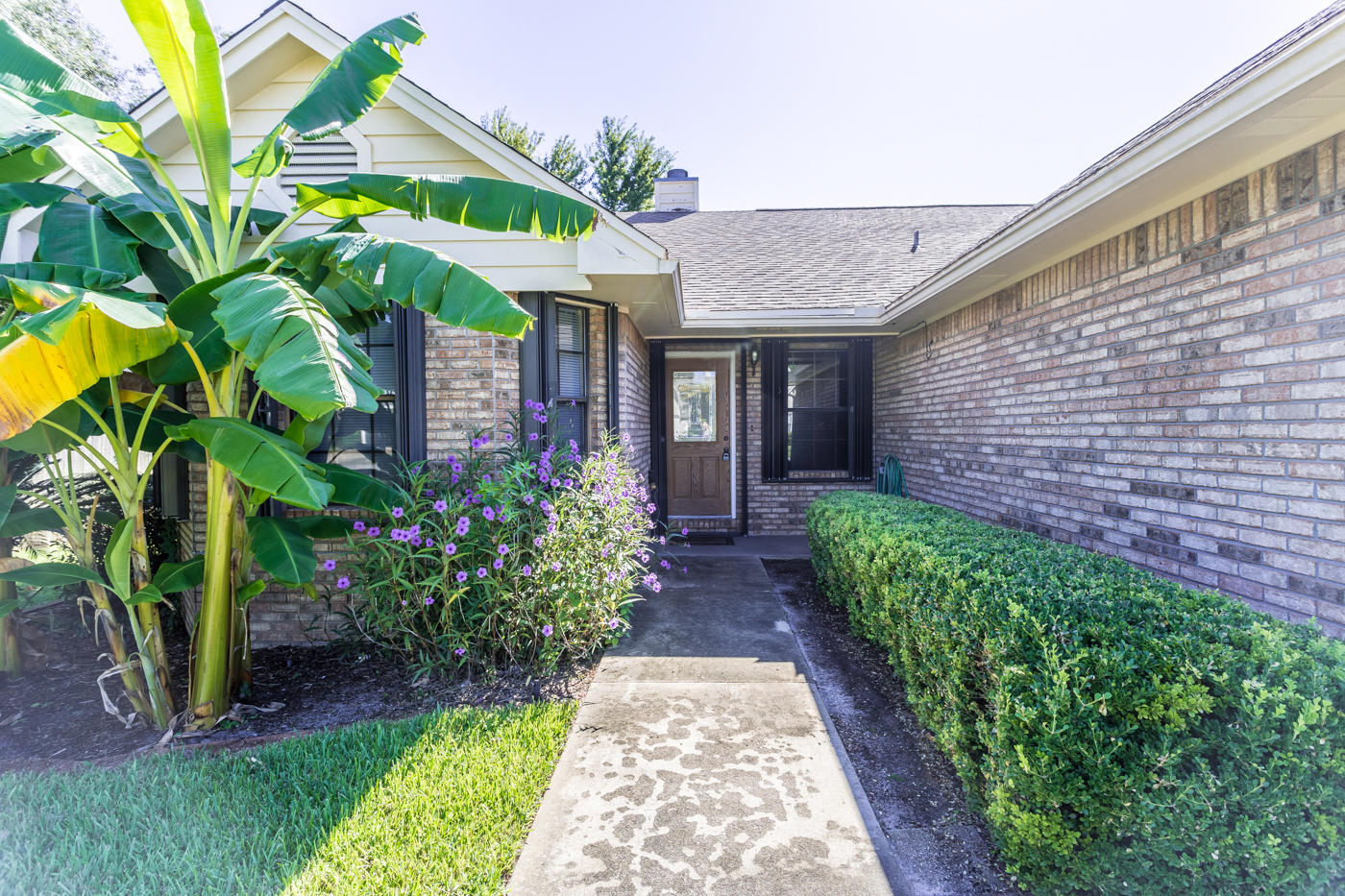 RUSHLIN PARK S/D PH 2 - Residential Lease